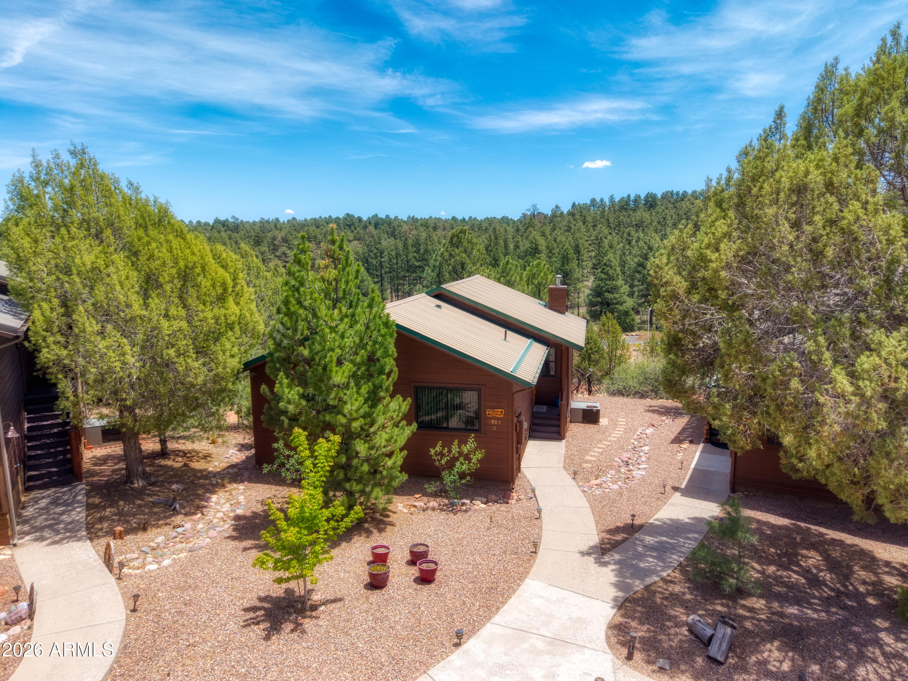 1901 N BISON RIDGE Trail