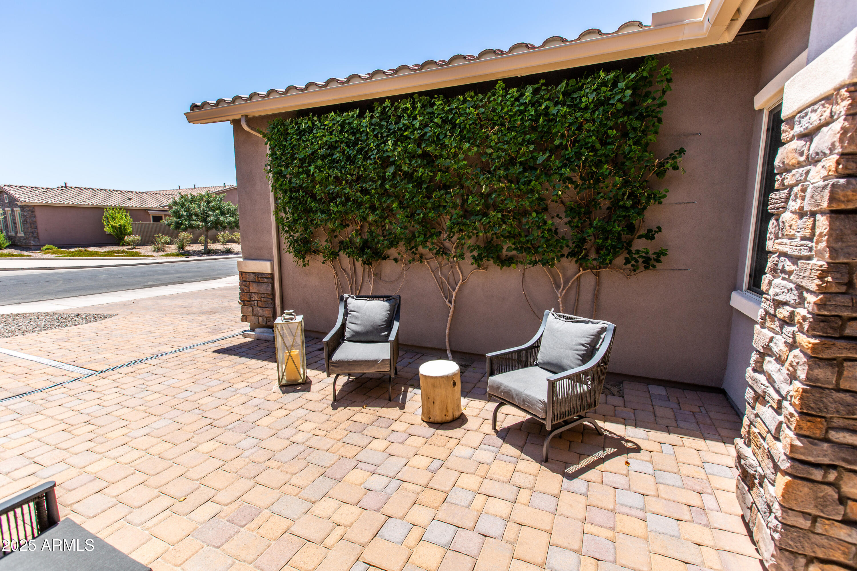 3200 S PINNACLE Drive