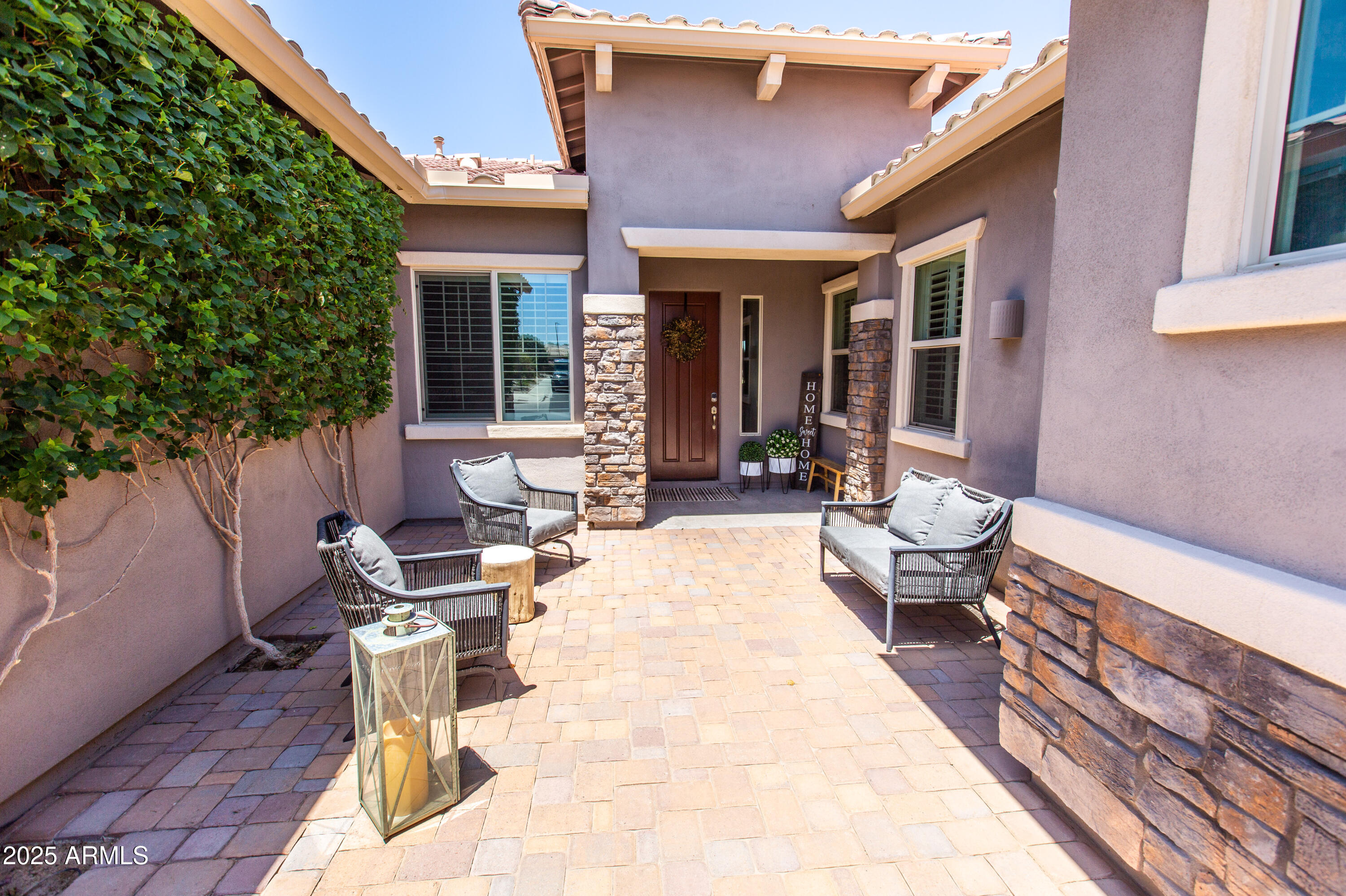 3200 S PINNACLE Drive