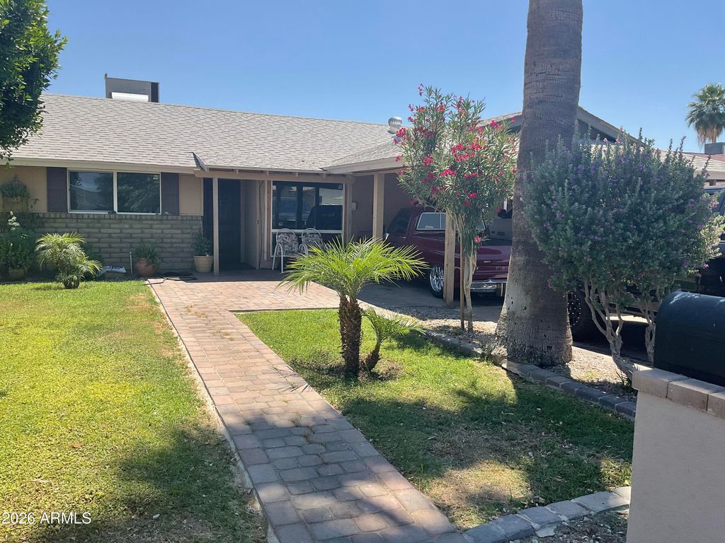 Photo of 5617 W Hatcher Road, Glendale, AZ 85302 (MLS # 7026435)