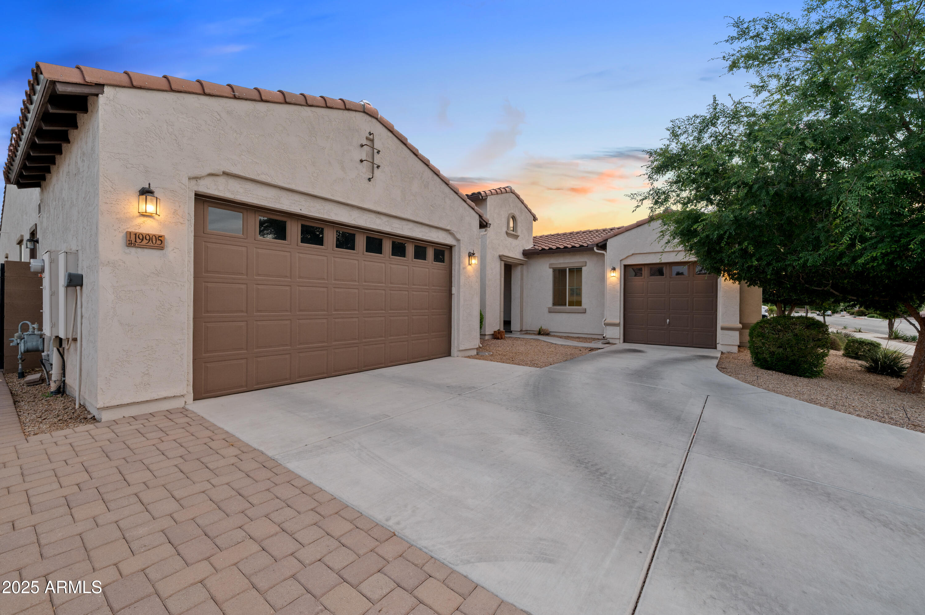 19905 E APRICOT Lane