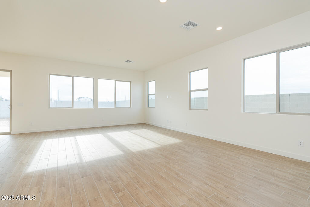 35989 N Bottling Drive