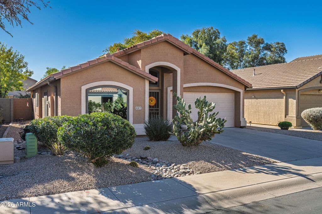Photo of 42671 W Anne Lane, Maricopa, AZ 85138 (MLS # 6979772)