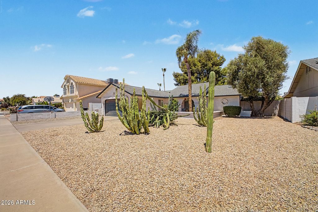 Photo of 3708 E Renee Drive, Phoenix, AZ 85050 (MLS # 7029682)