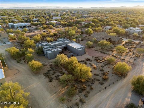 A home in Cave Creek