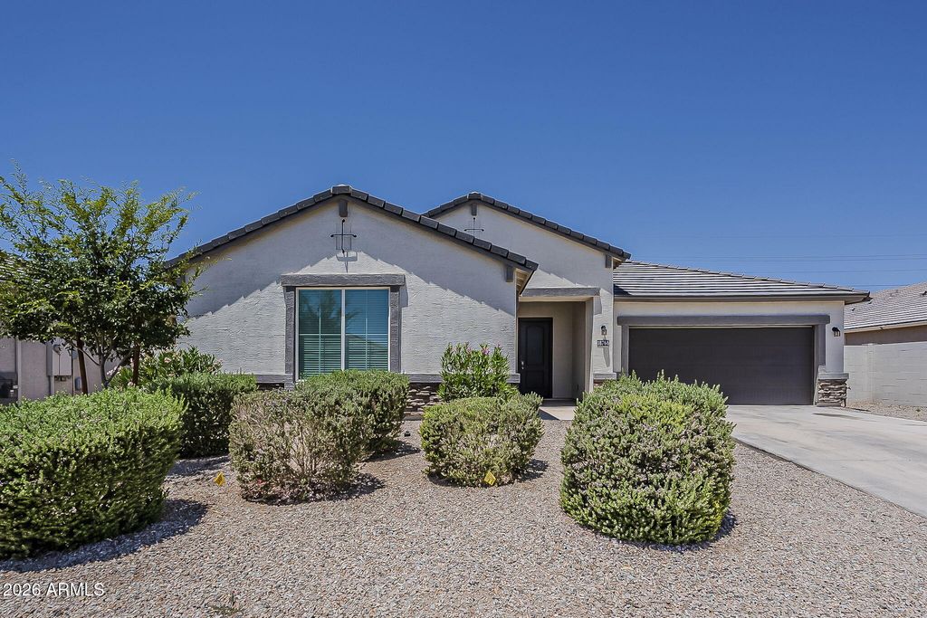 Photo of 18766 N Salerno Drive, Maricopa, AZ 85138 (MLS # 7012133)