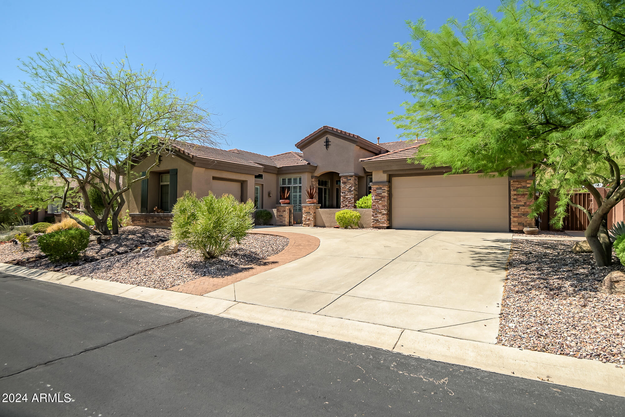 View Phoenix, AZ 85086 house