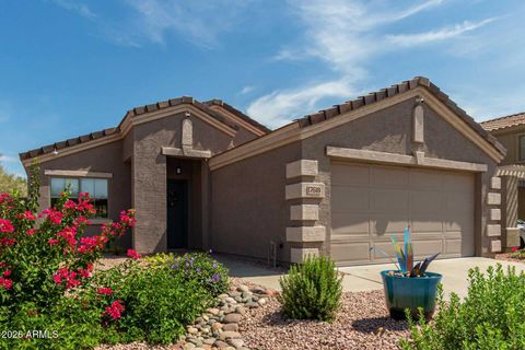 Photo of 17618 W Calavar Road, Surprise, AZ 85388 (MLS # 6998196)