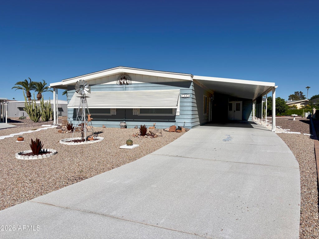 Photo of 2305 N Floyd Drive, Mesa, AZ 85215 (MLS # 7095614)