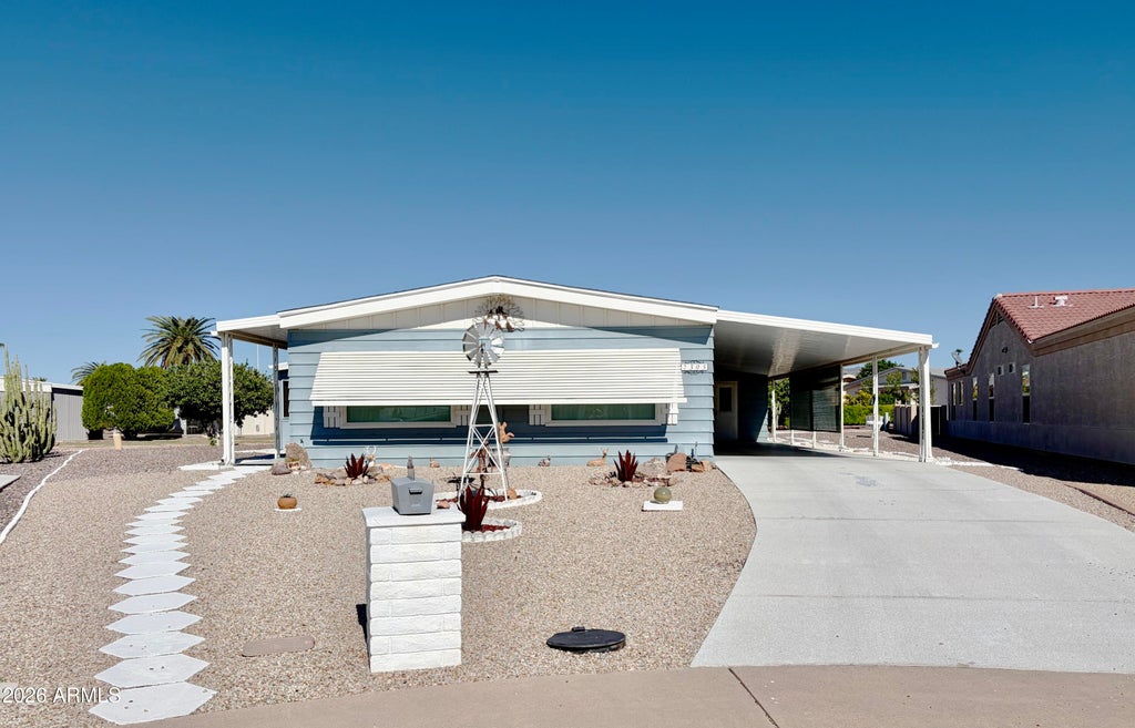 Photo of 2305 N Floyd Drive, Mesa, AZ 85215 (MLS # 7095614)