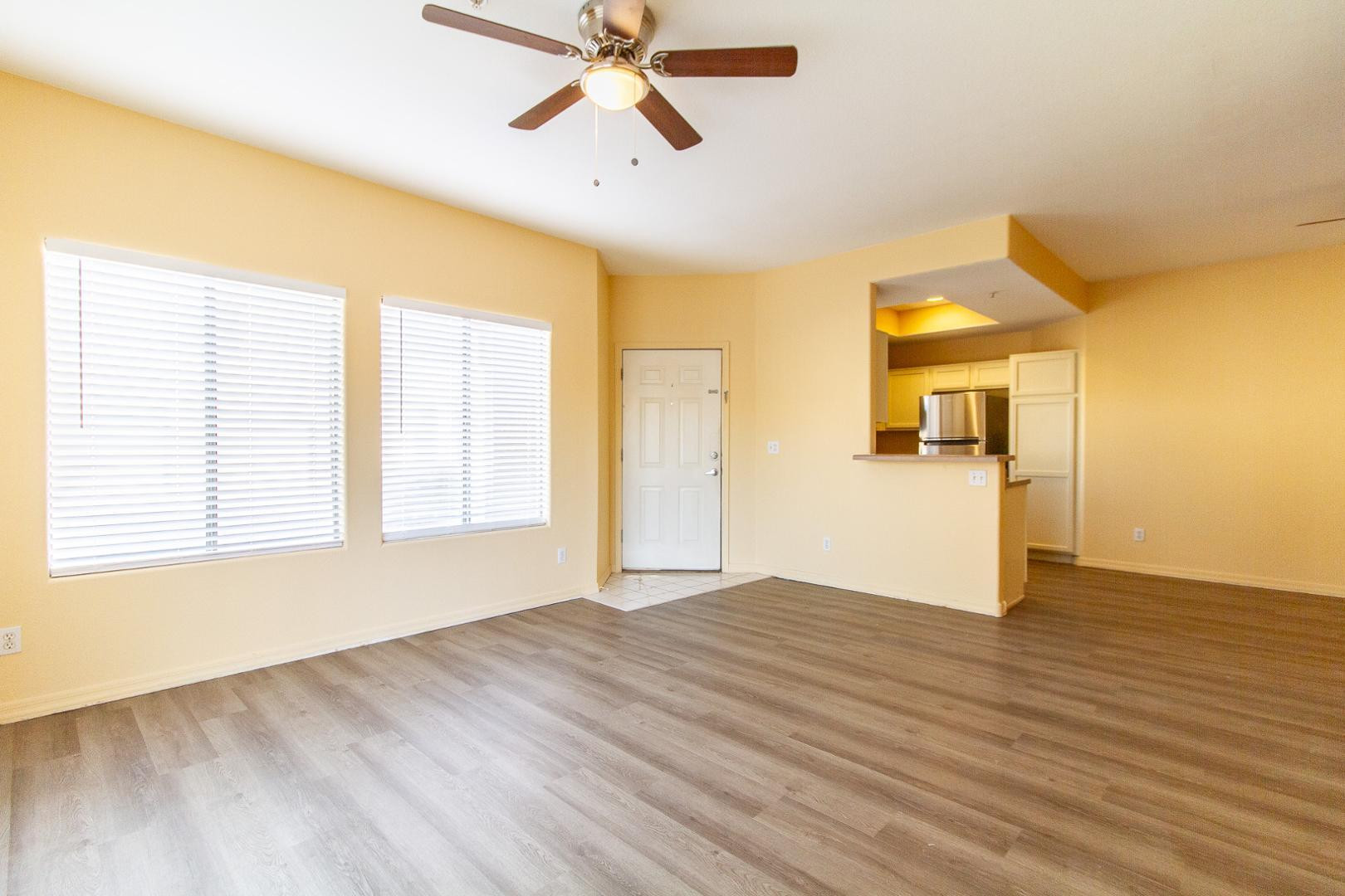 1406 W Emerald Avenue Unit 131