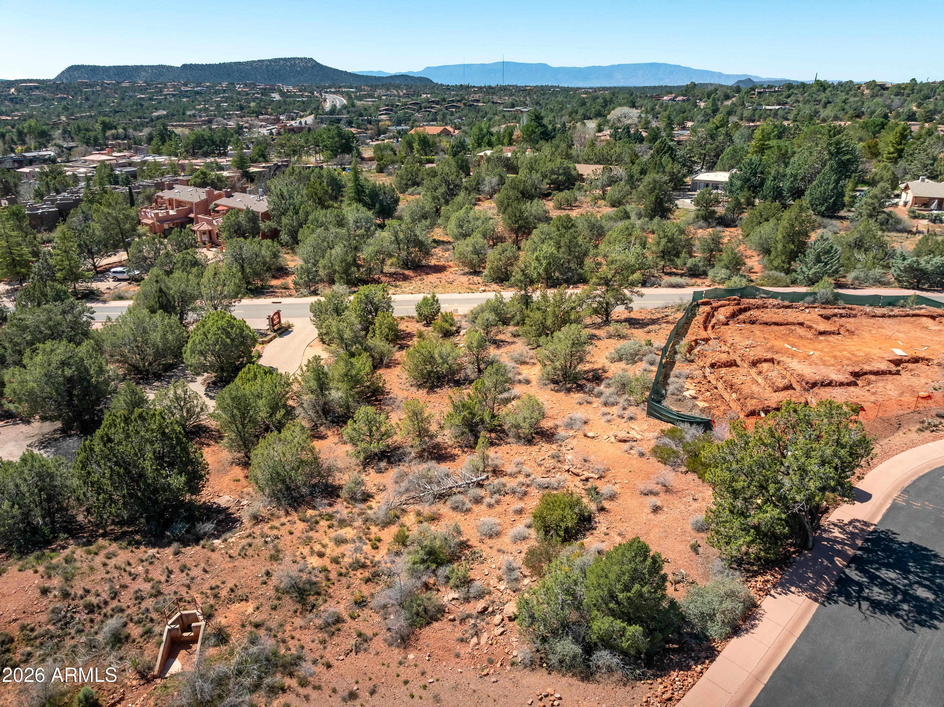 THUNDER MOUNTAIN RANCH - Land
