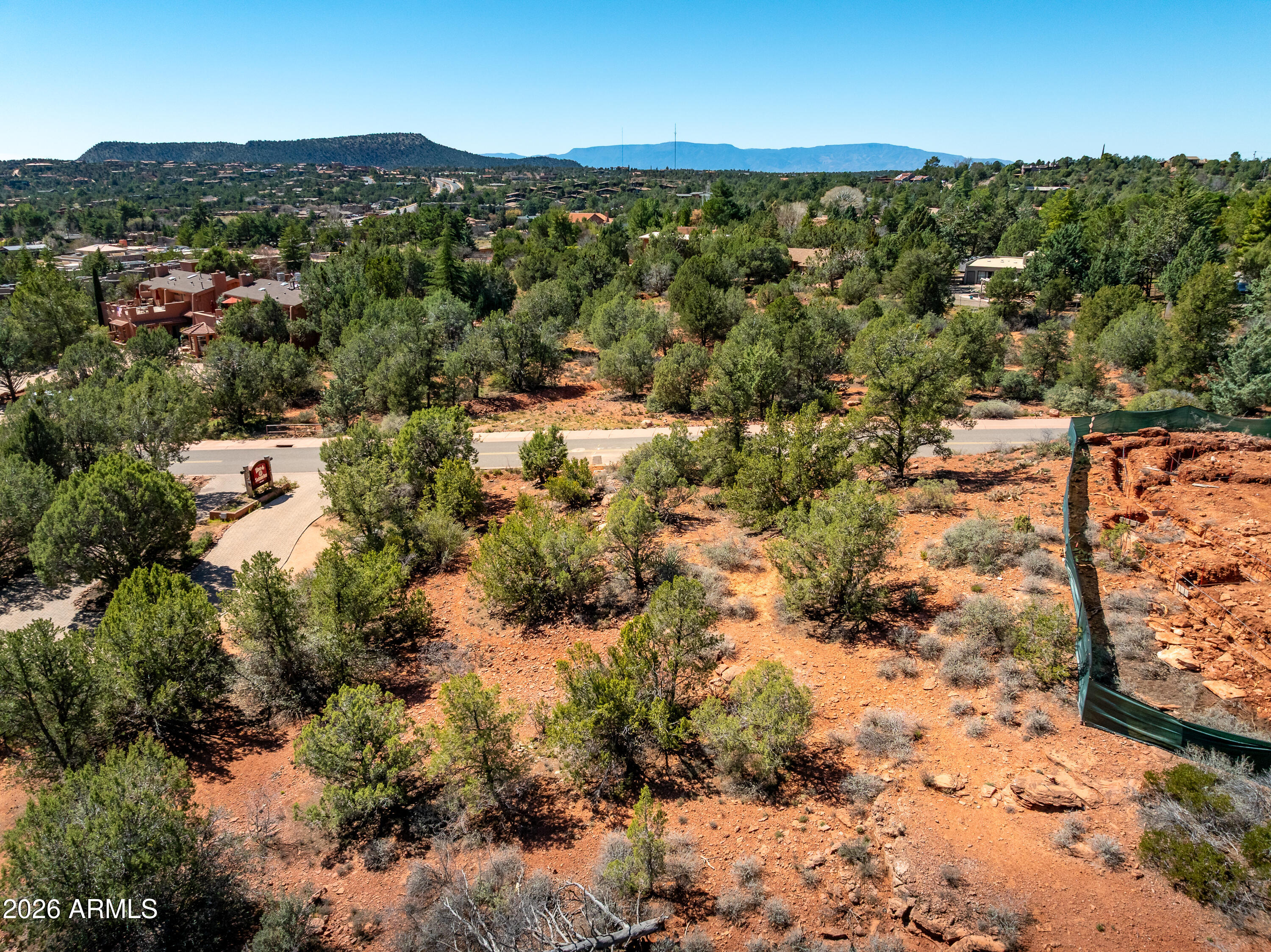 THUNDER MOUNTAIN RANCH - Land