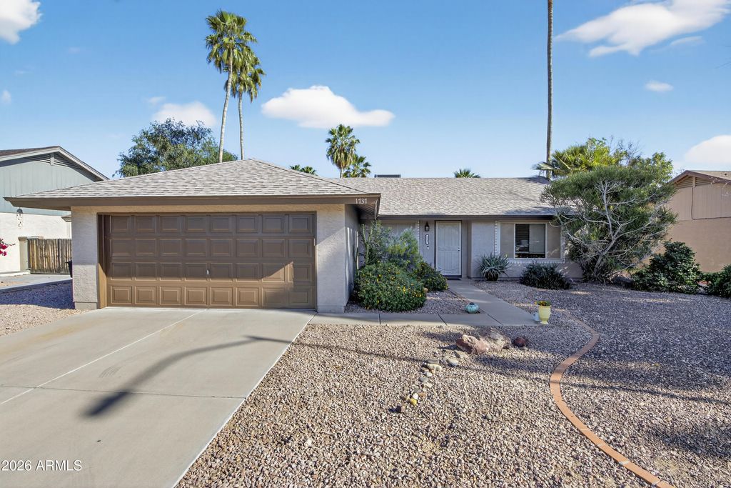 Photo of 1737 N Fraser Drive, Mesa, AZ 85203 (MLS # 7000707)