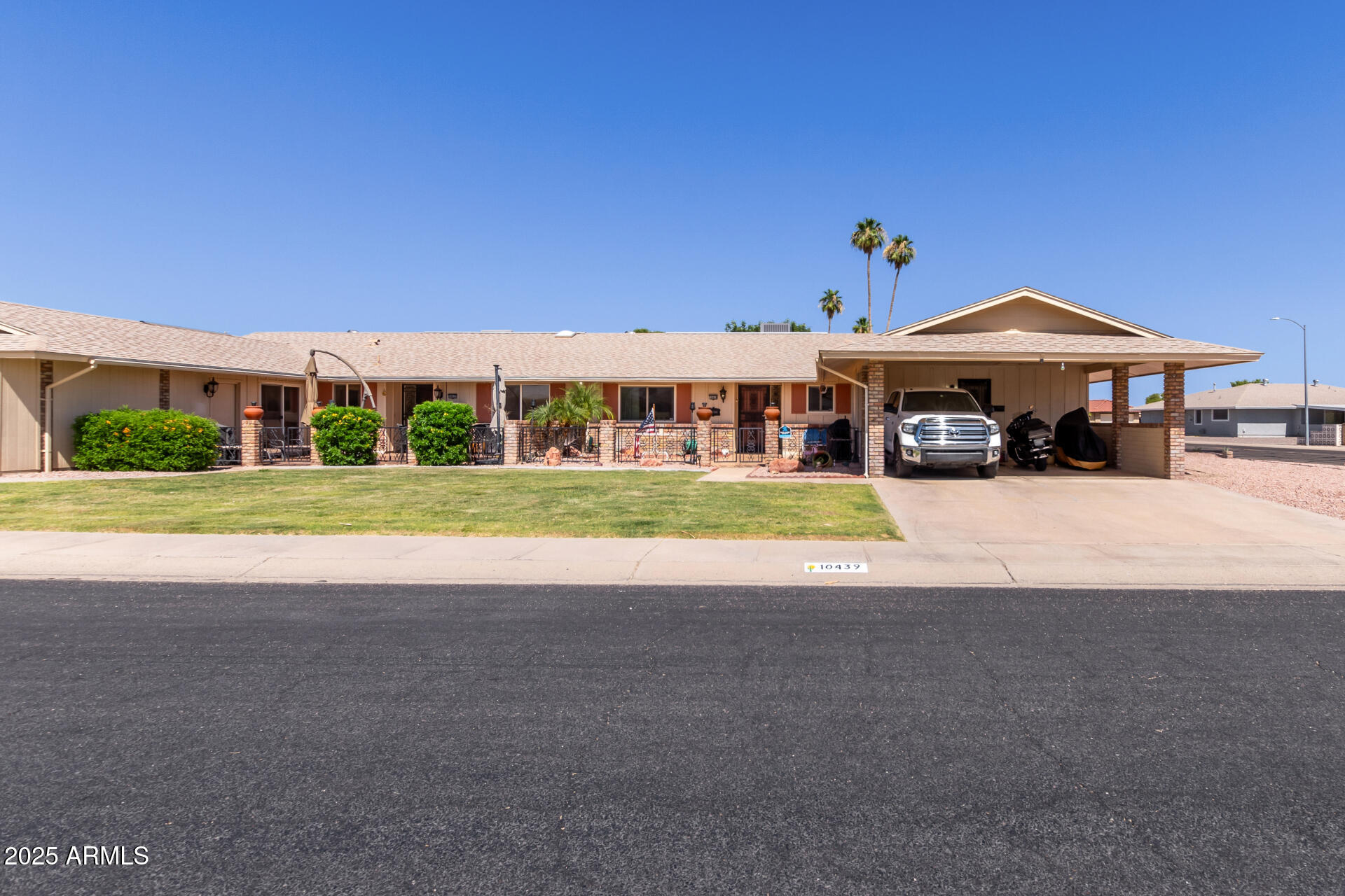 10439 W KINGSWOOD Circle
