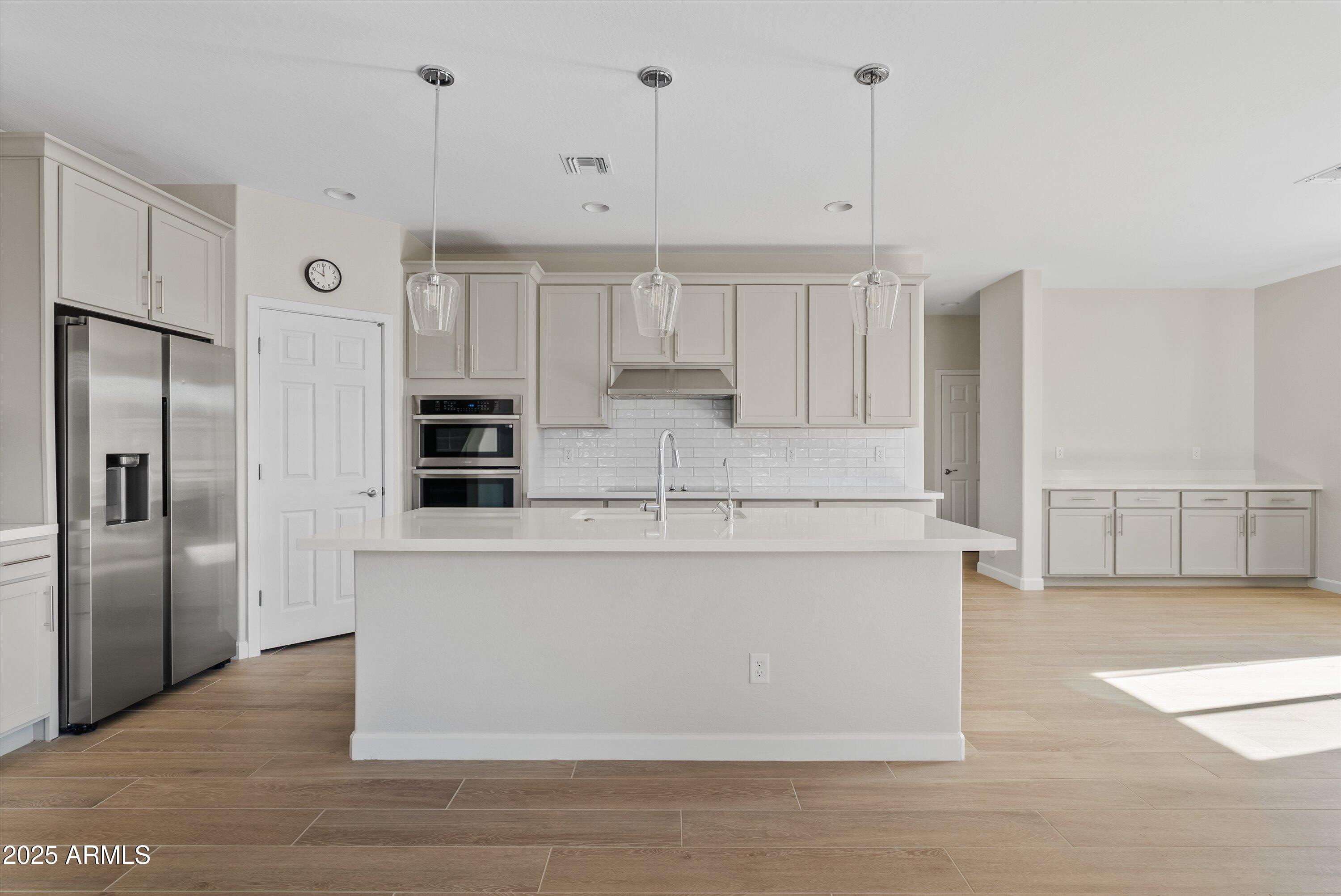 Homes for Sale in Queen Creek Arizona 2 9817 E SATELLITE Drive