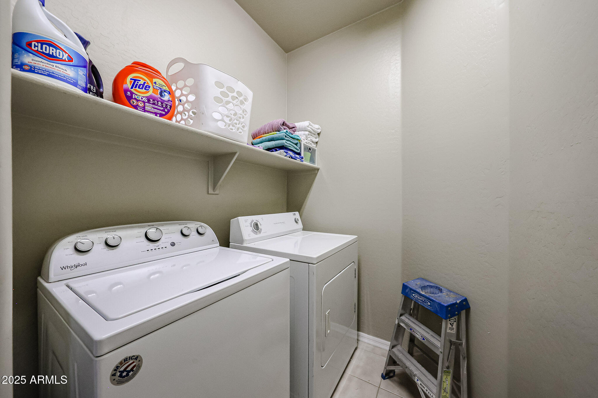 El Mirage, Arizona 85335, United States, 4 Bedrooms Bedrooms, ,3 BathroomsBathrooms,Residential,Active,179384