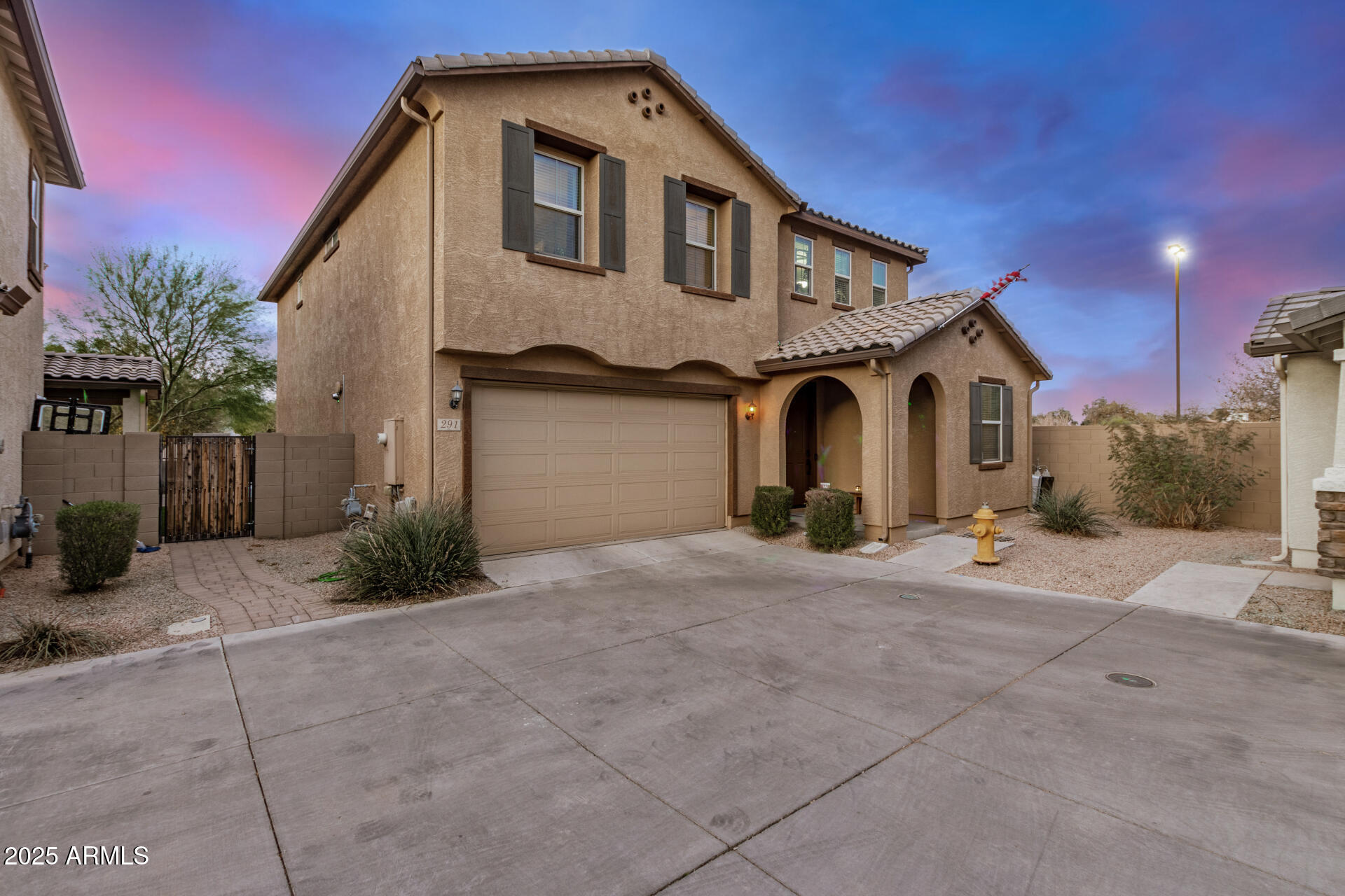 291 N SCOTT Drive
