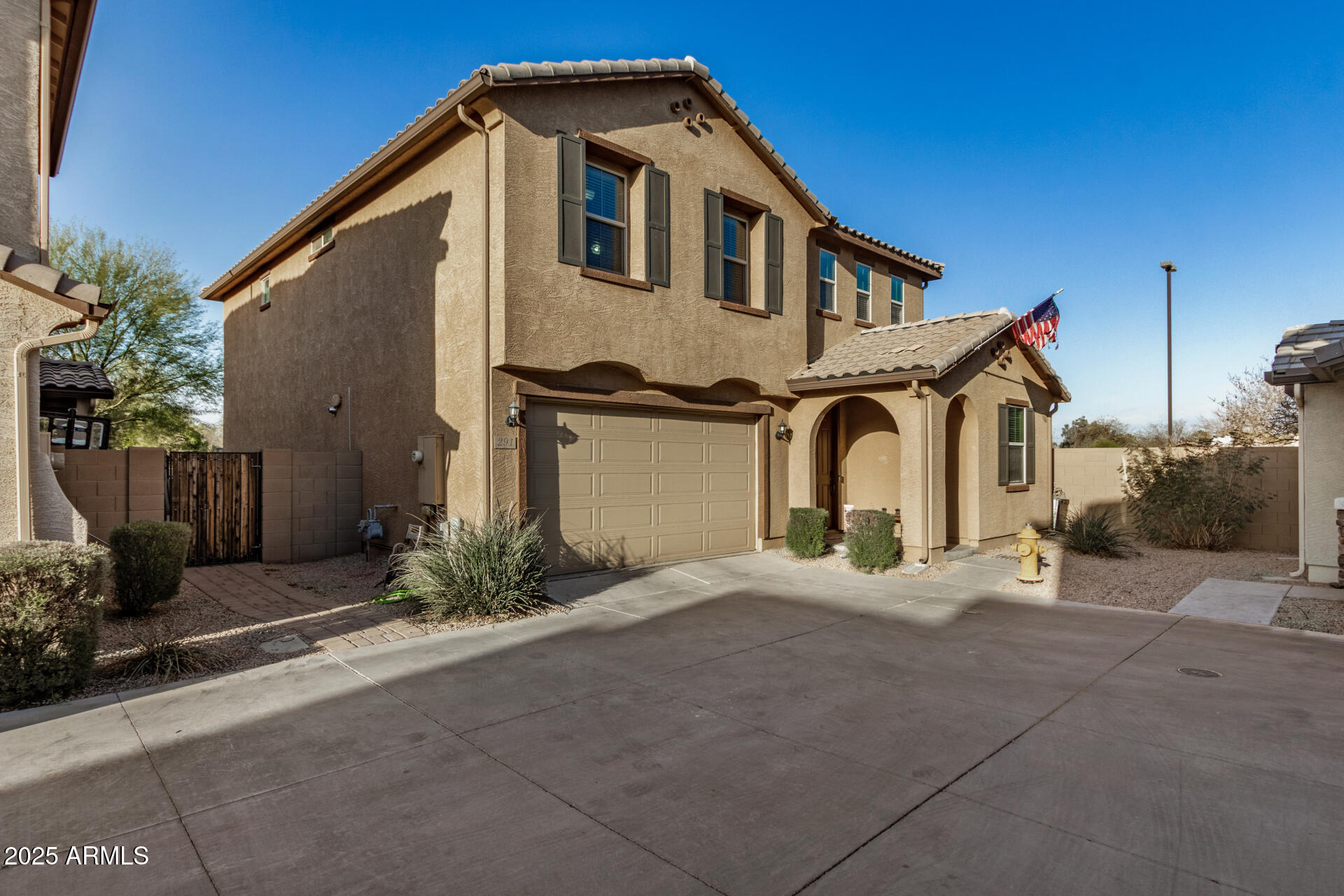 291 N SCOTT Drive