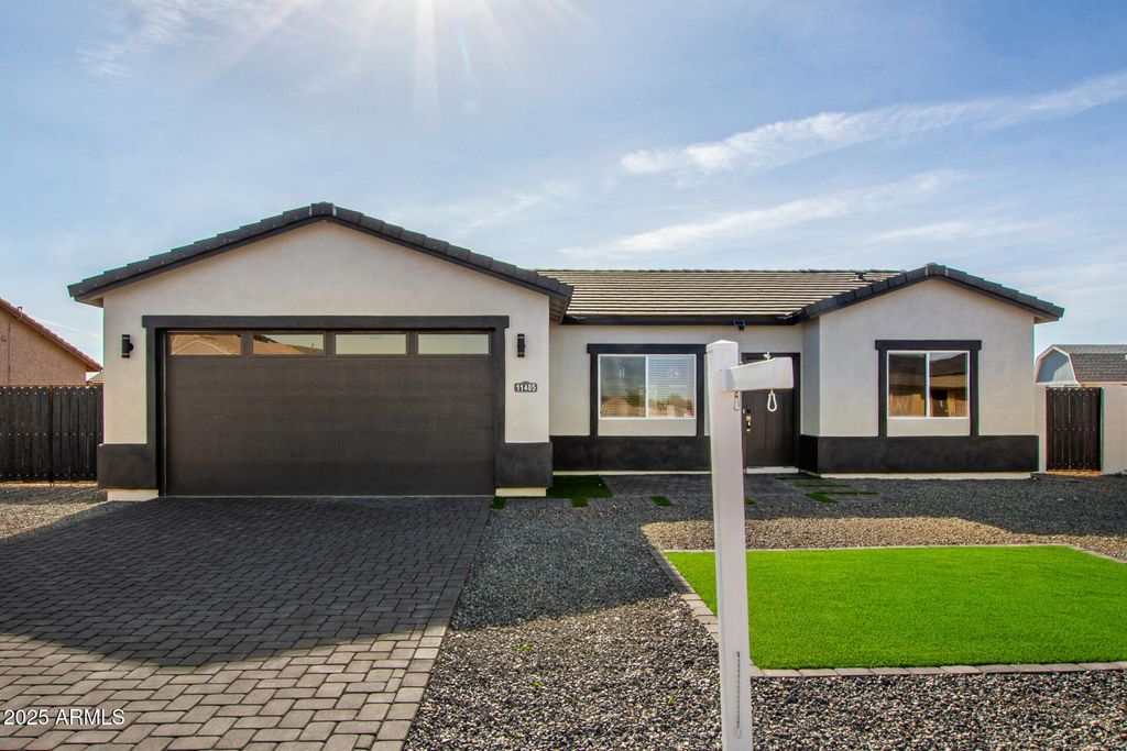 Photo of 11405 W Madero Drive, Arizona City, AZ 85123 (MLS # 6958172)