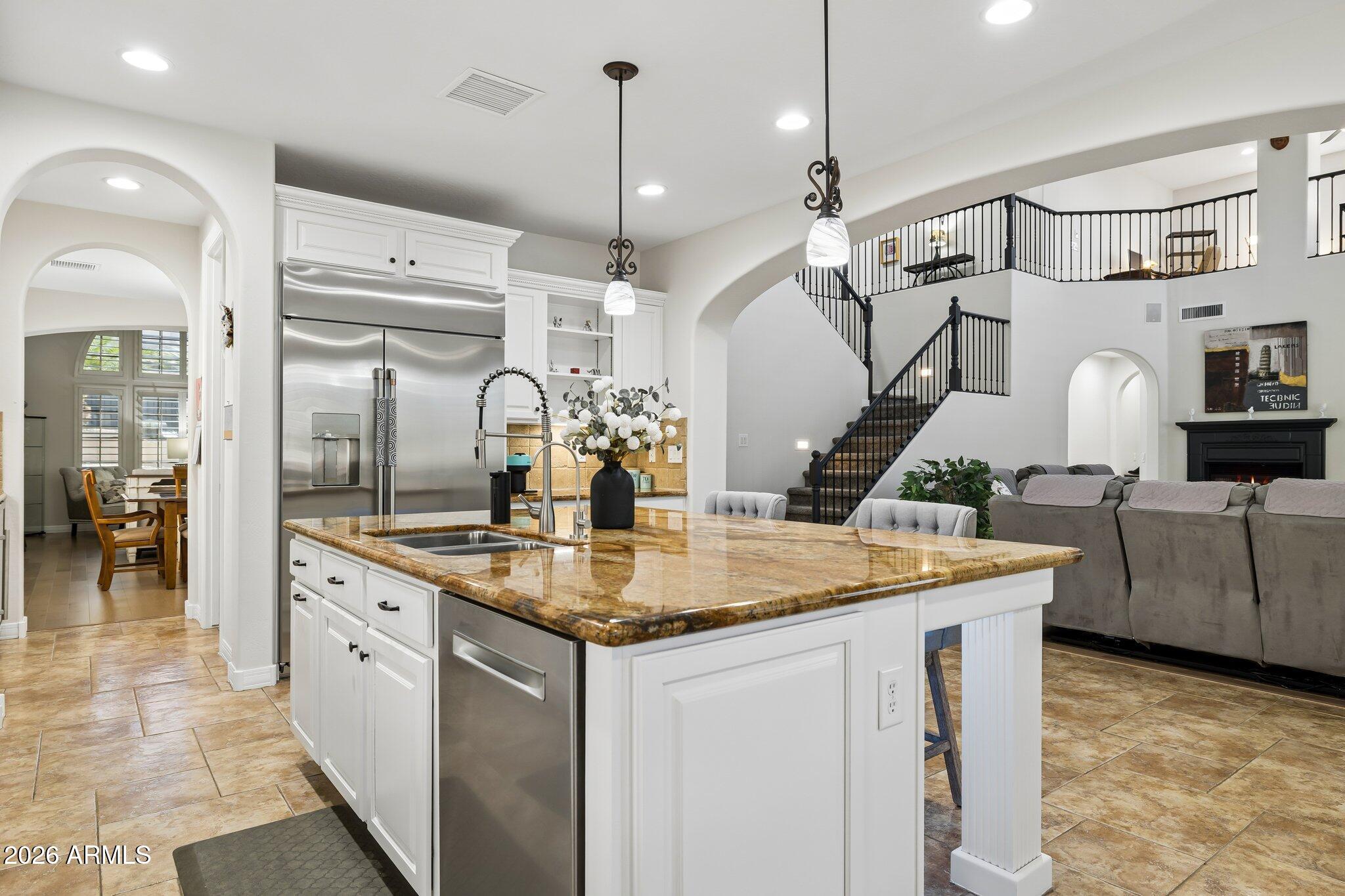 16208 S RESERVE Drive