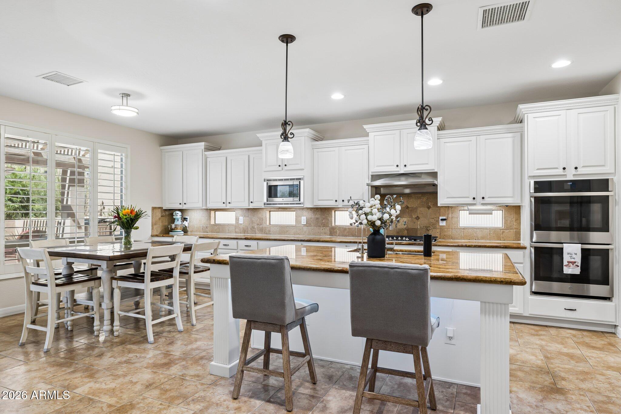 16208 S RESERVE Drive