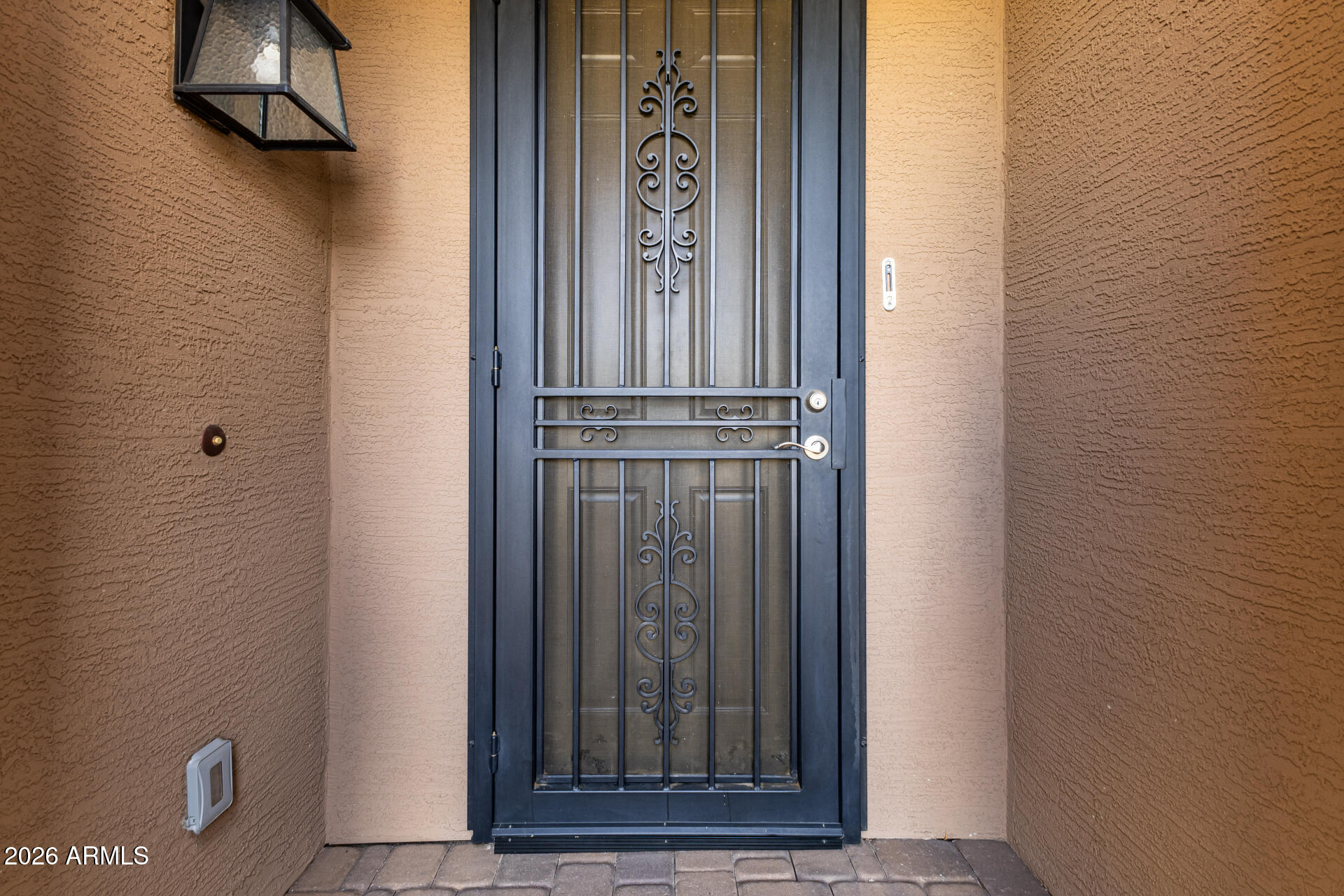 21433 W BERKELEY Road