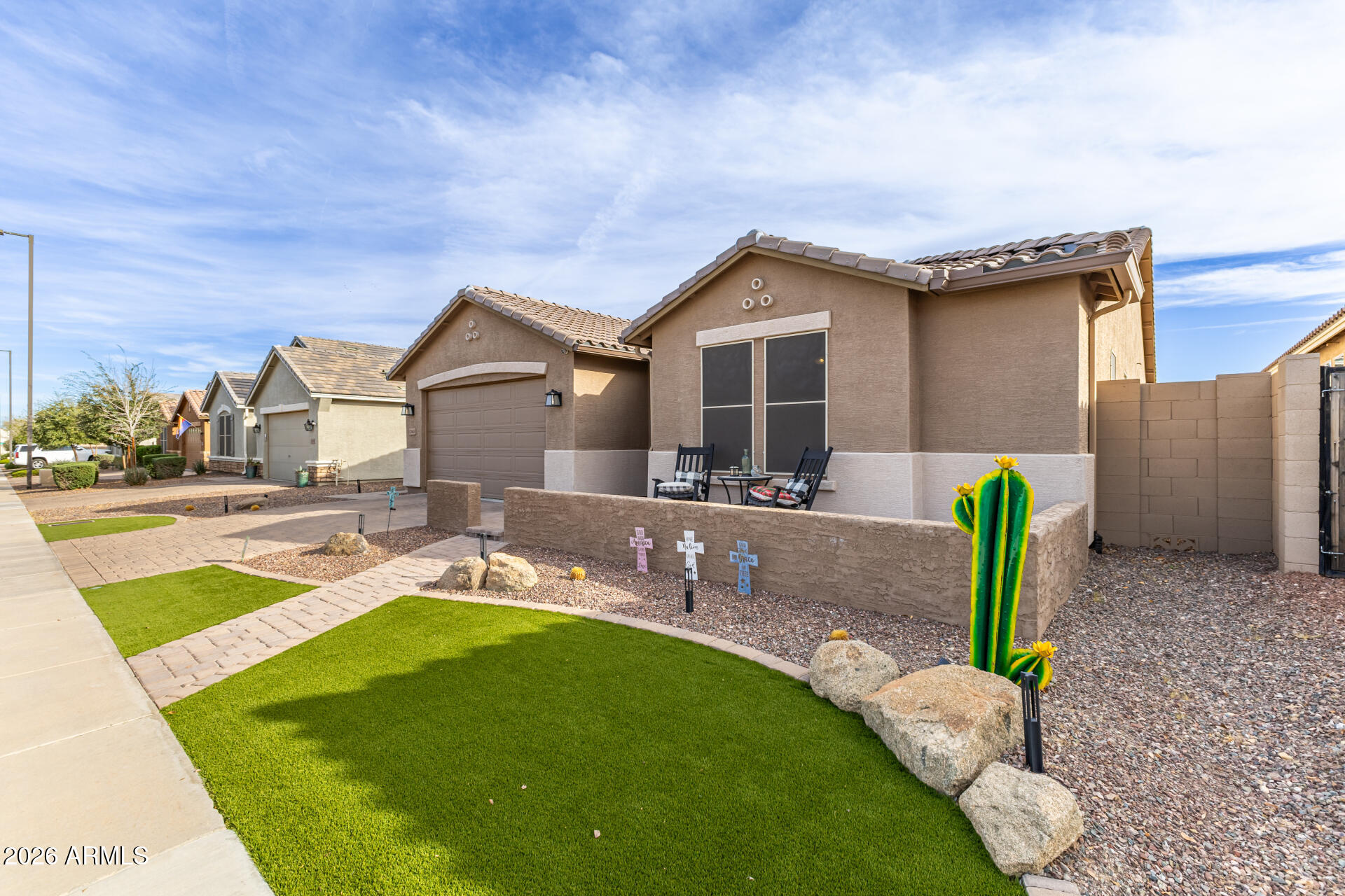 21433 W BERKELEY Road