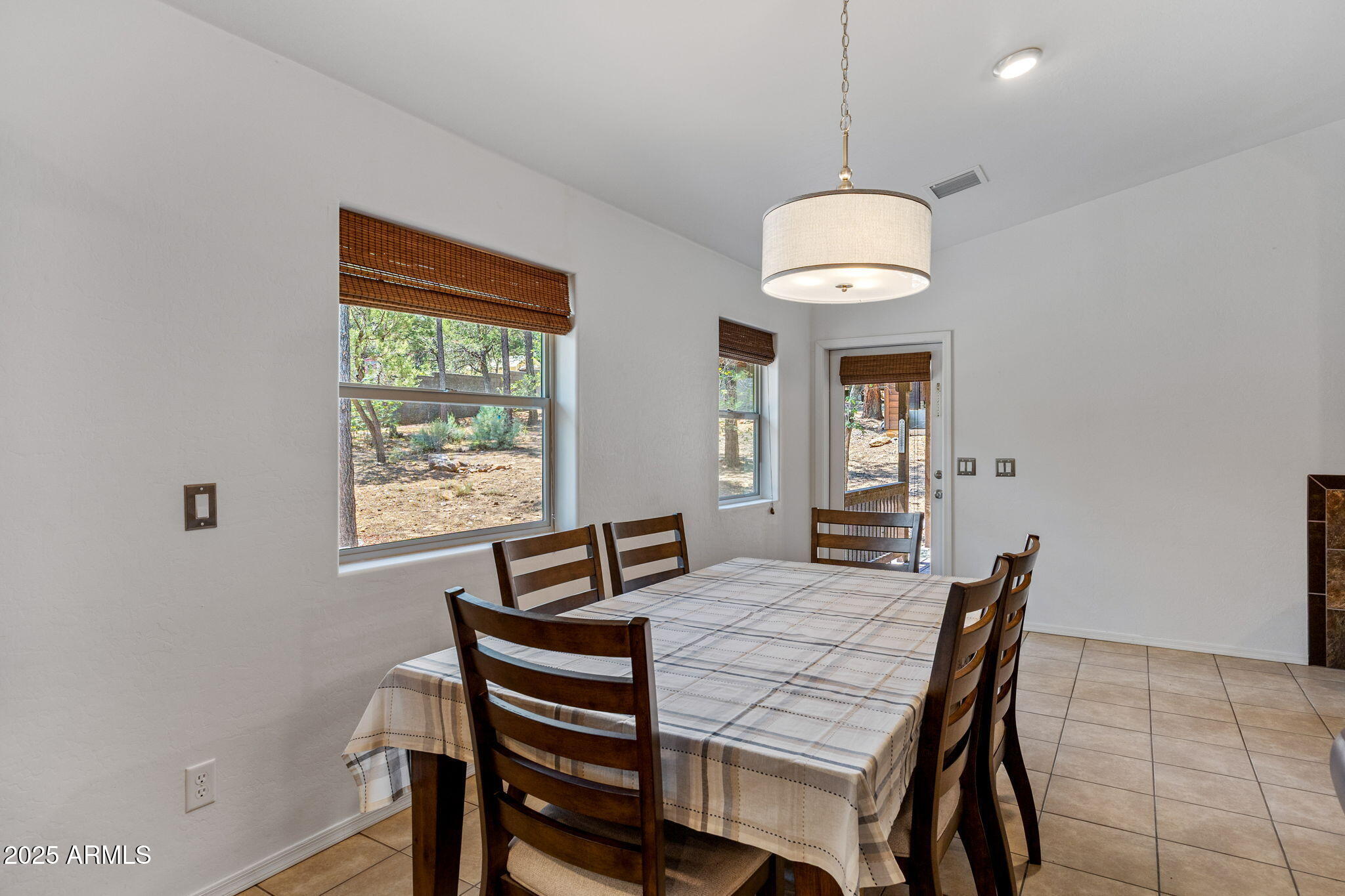 CEDAR RIDGE - Residential