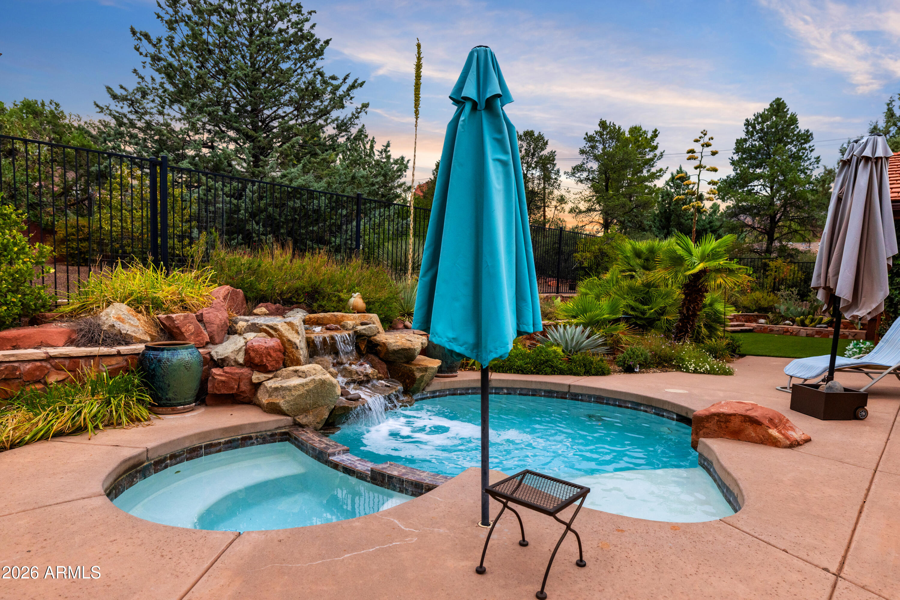 Sedona, Arizona, 86336, United States, 4 Bedrooms Bedrooms, ,4 BathroomsBathrooms,Residential,Active,2014264