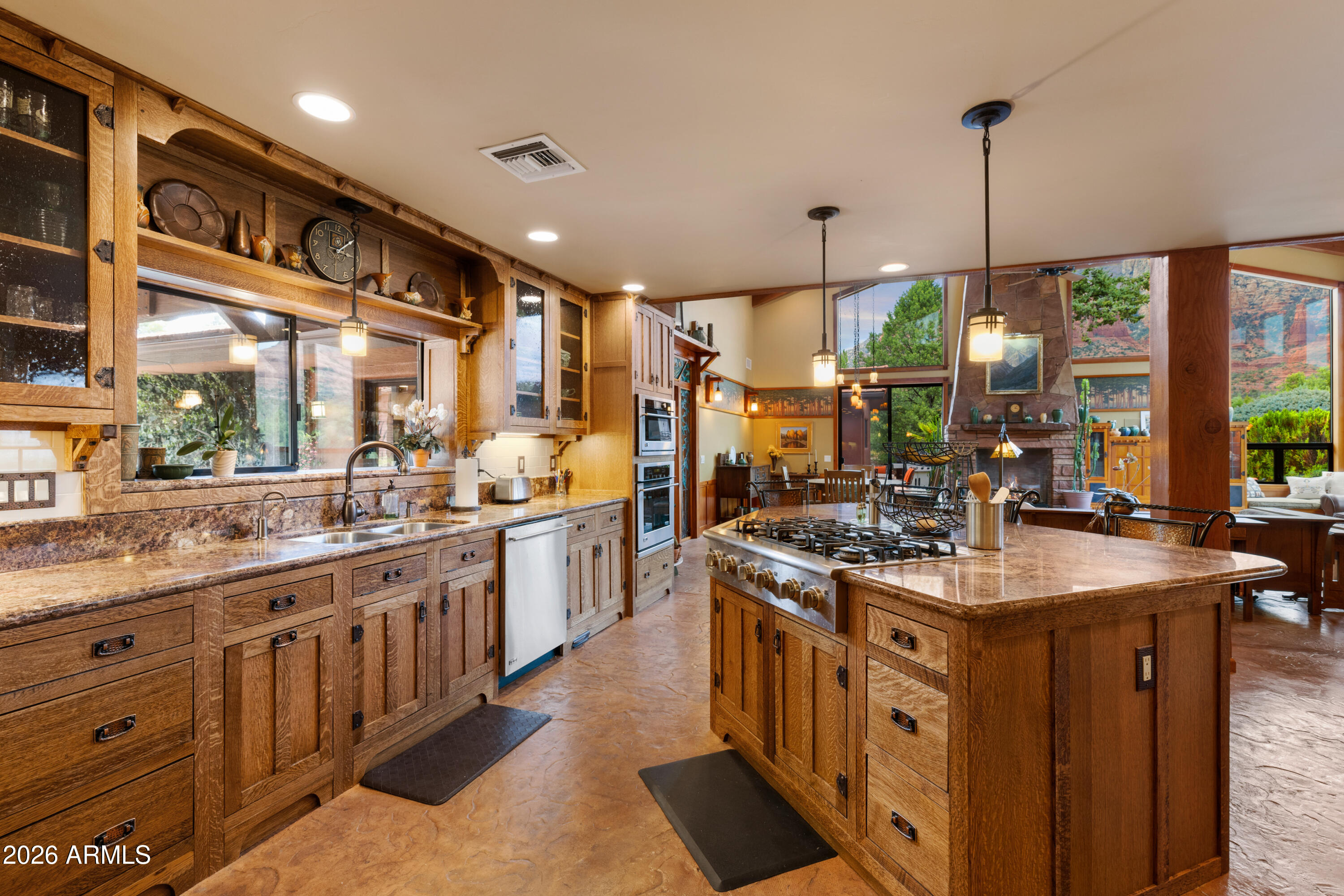 Sedona, Arizona, 86336, United States, 4 Bedrooms Bedrooms, ,4 BathroomsBathrooms,Residential,Active,2014264