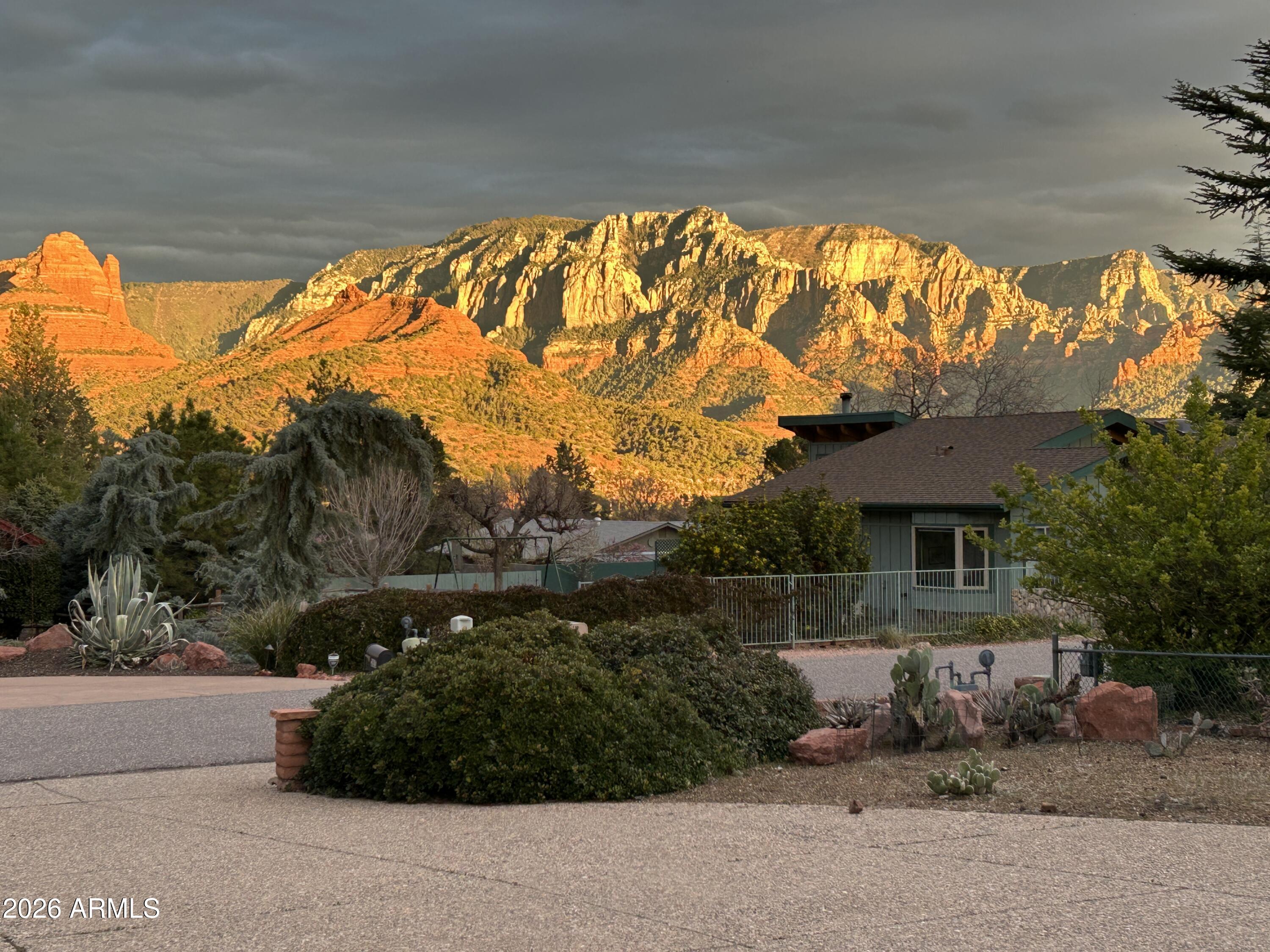 Sedona, Arizona, 86336, United States, 4 Bedrooms Bedrooms, ,4 BathroomsBathrooms,Residential,Active,2014264