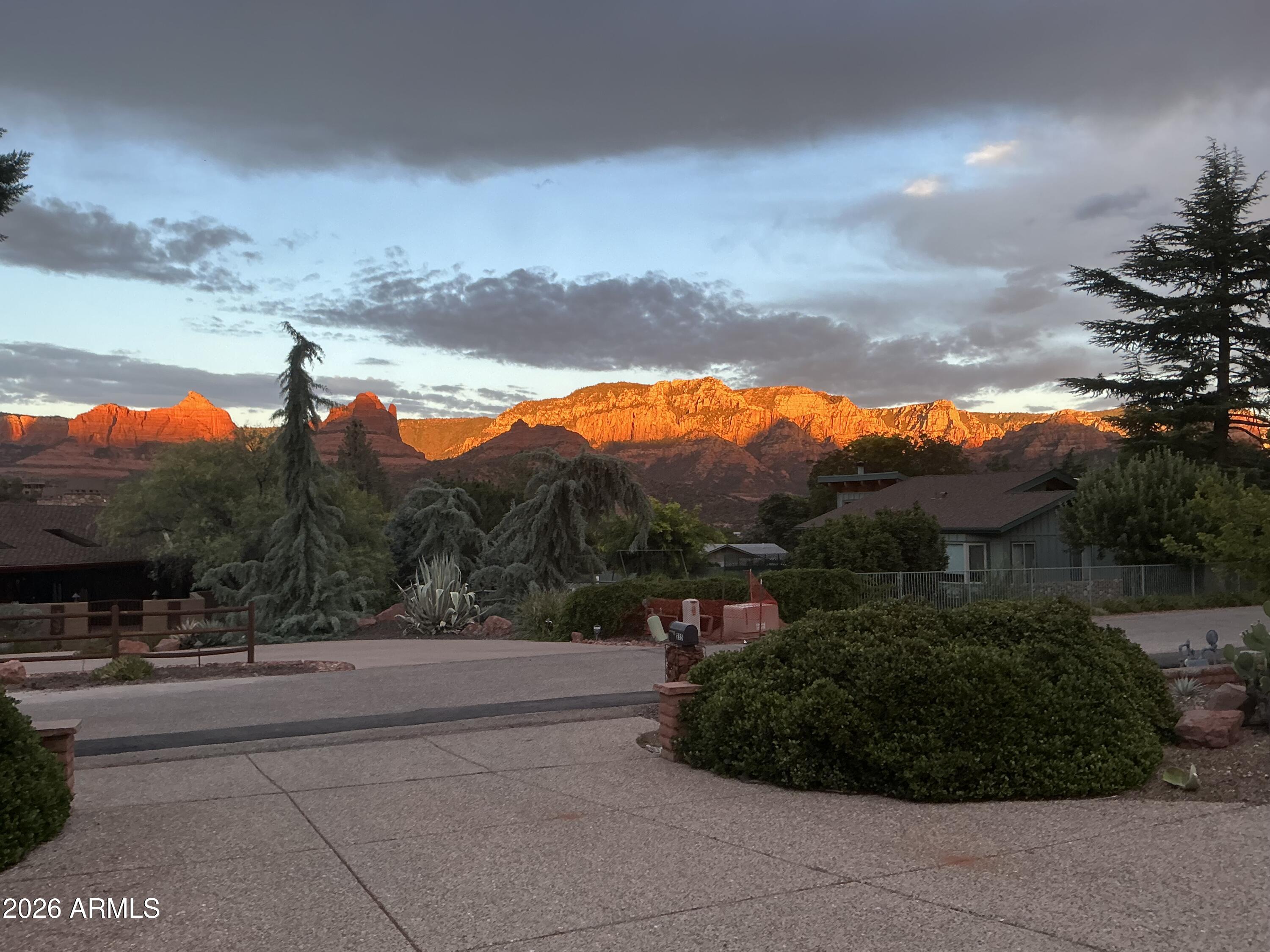 Sedona, Arizona, 86336, United States, 4 Bedrooms Bedrooms, ,4 BathroomsBathrooms,Residential,Active,2014264