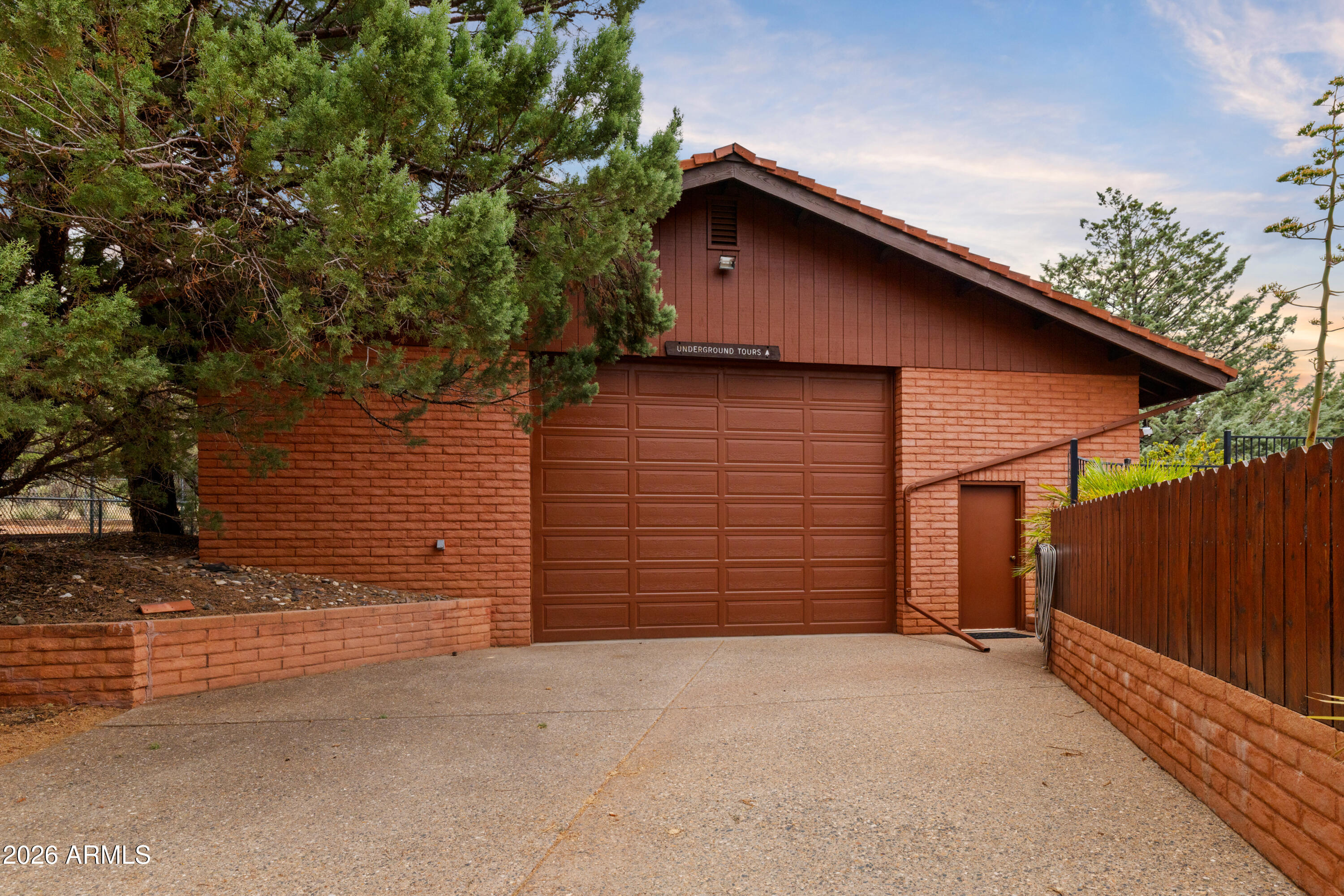 Sedona, Arizona, 86336, United States, 4 Bedrooms Bedrooms, ,4 BathroomsBathrooms,Residential,Active,2014264