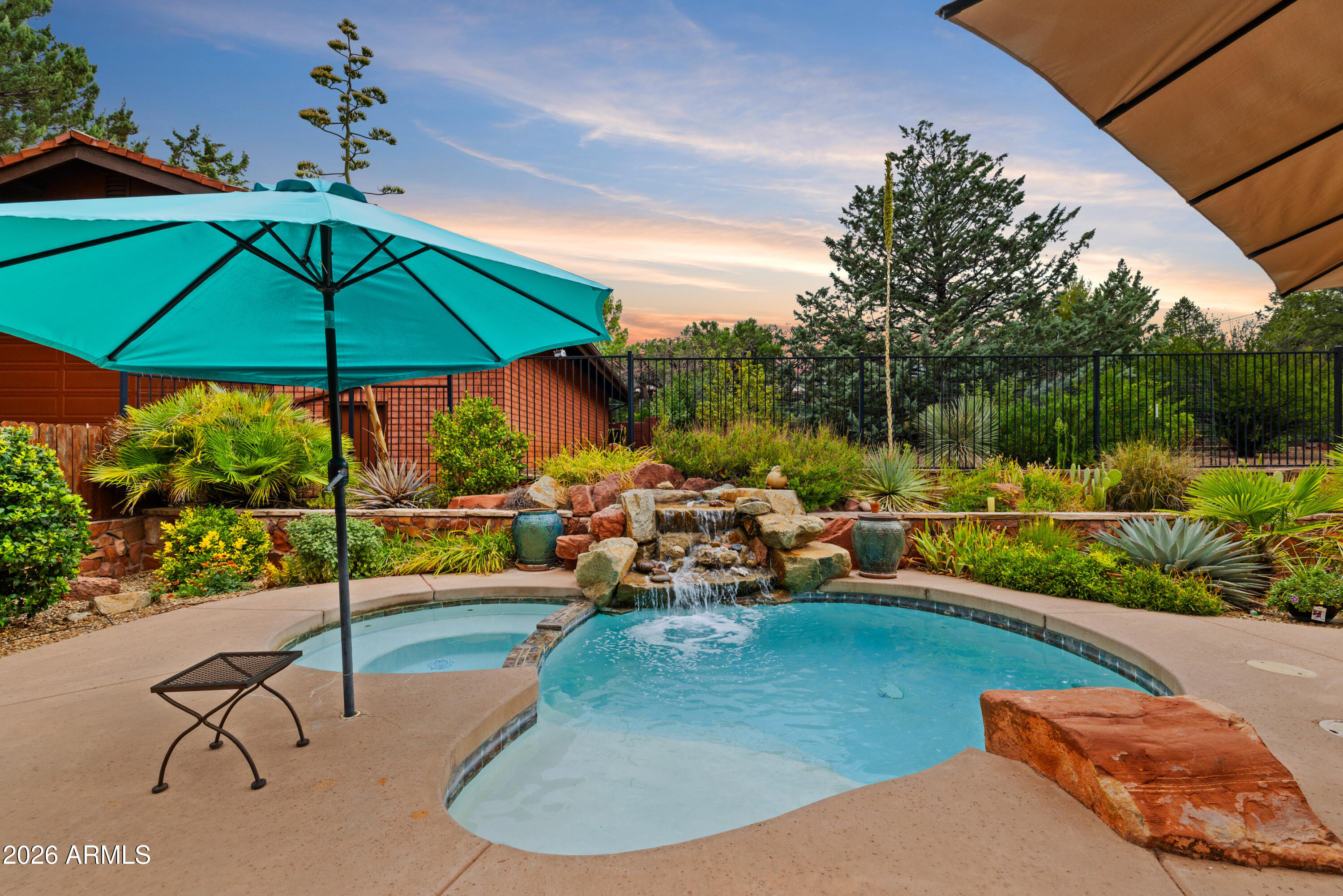 Sedona, Arizona, 86336, United States, 4 Bedrooms Bedrooms, ,4 BathroomsBathrooms,Residential,Active,2014264