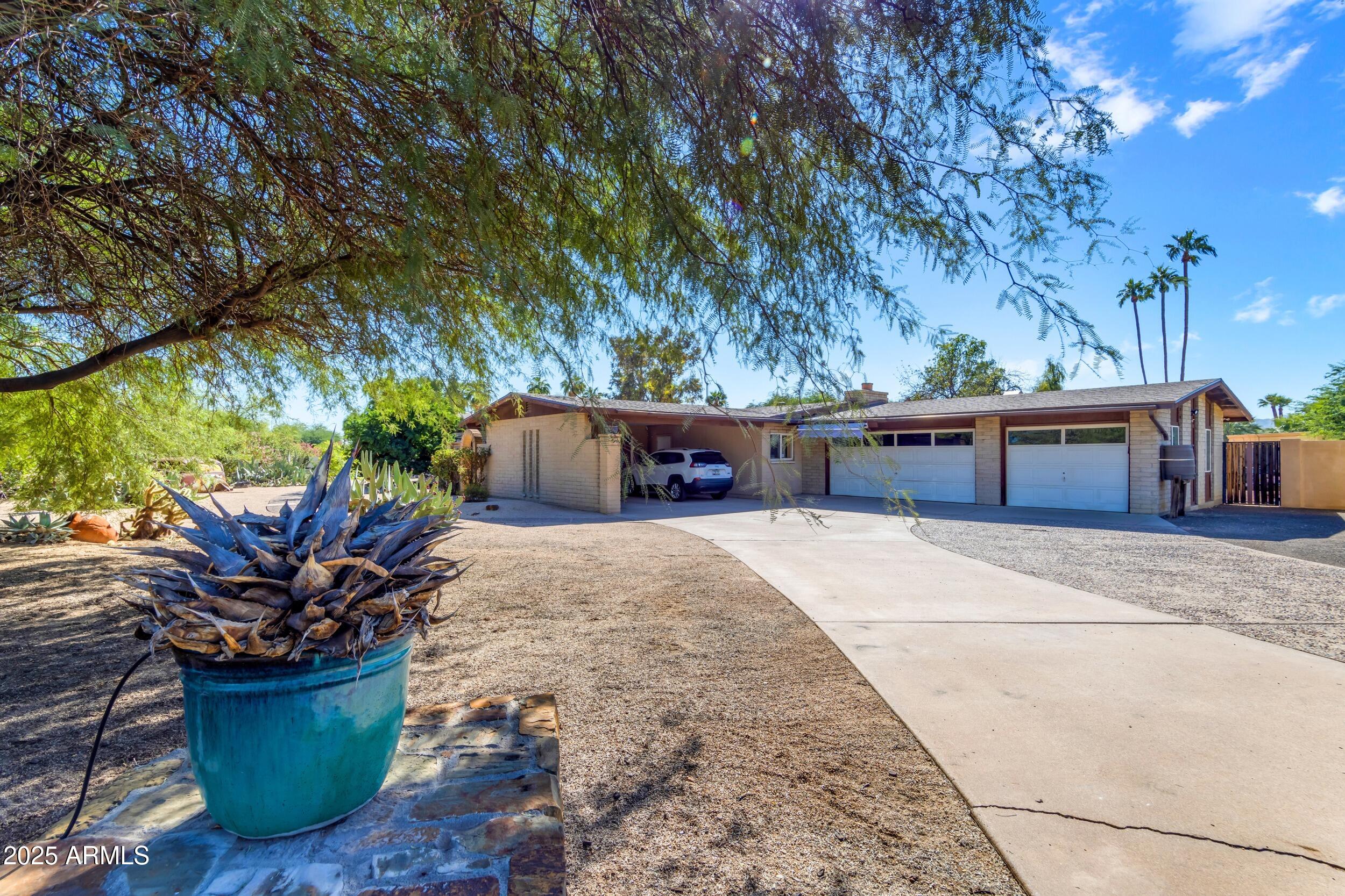 Homes for Sale in Queen Creek Arizona 4 7131 E CHOLLA Street