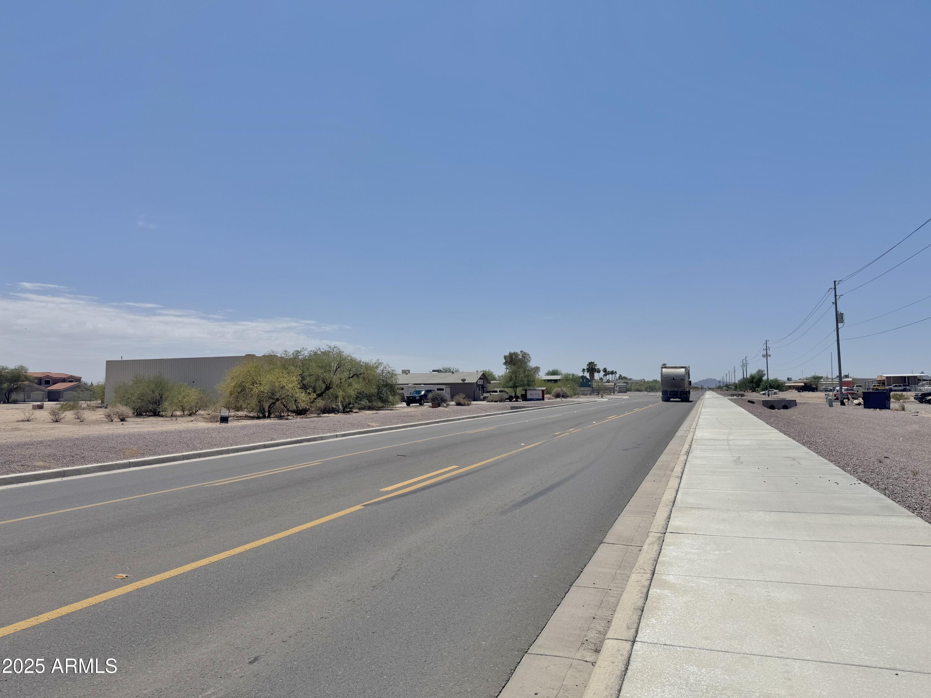 0000 W 2 Comm. Lots on Sunland Gin Road 6643 & 6644