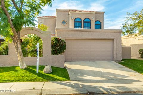 Photo of 7558 N Via De La Luna, Scottsdale, AZ 85258 (MLS # 7013280)