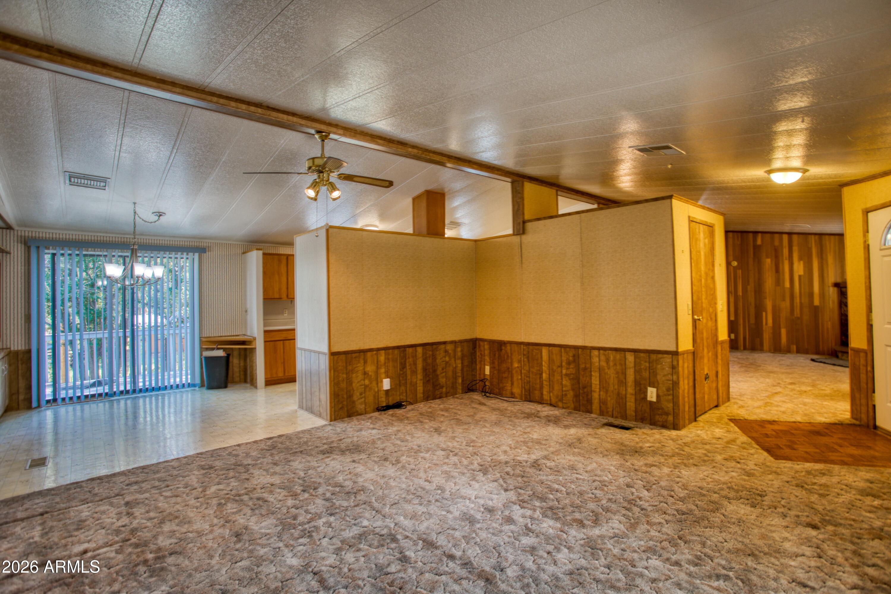 1101 N 27TH Avenue