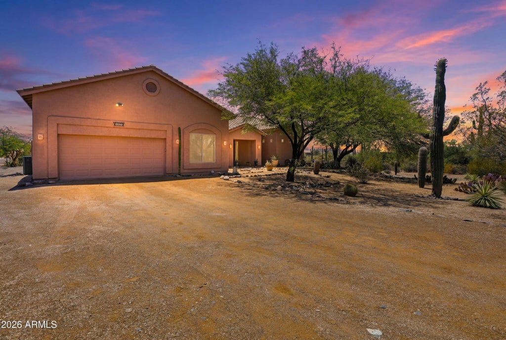 Photo of 41455 N Ironwood Bluff, Cave Creek, AZ 85331 (MLS # 7045663)