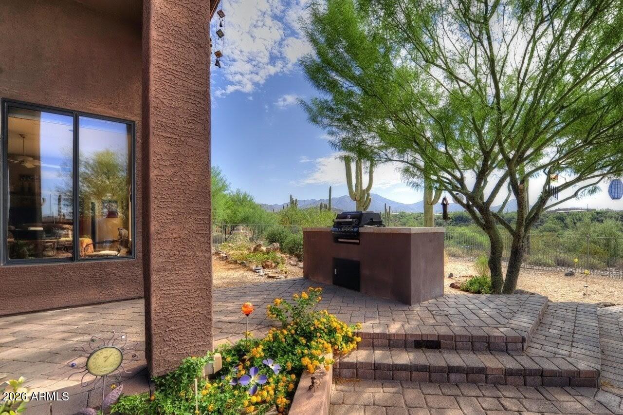 41455 N IRONWOOD Bluff