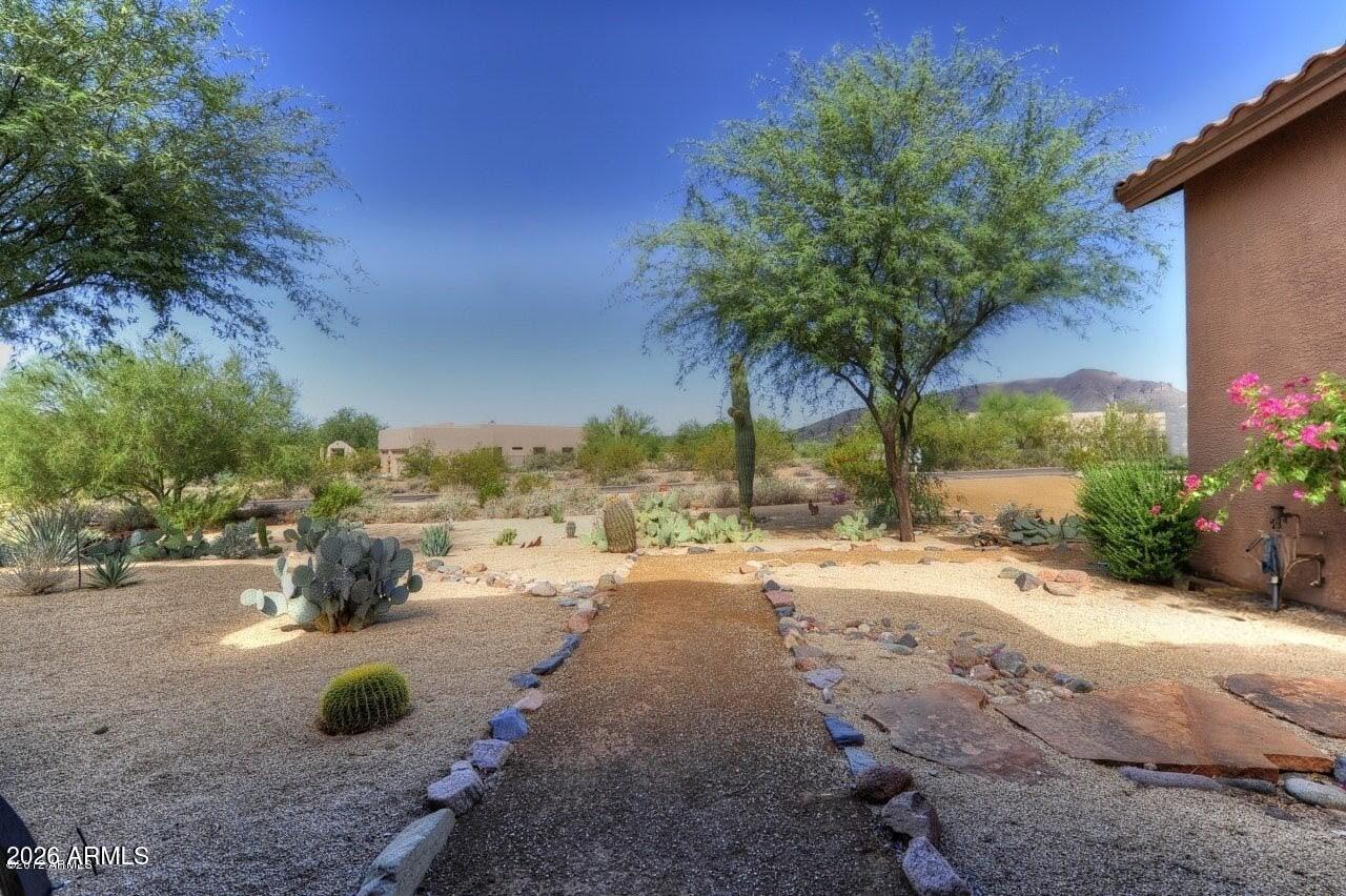 41455 N IRONWOOD Bluff