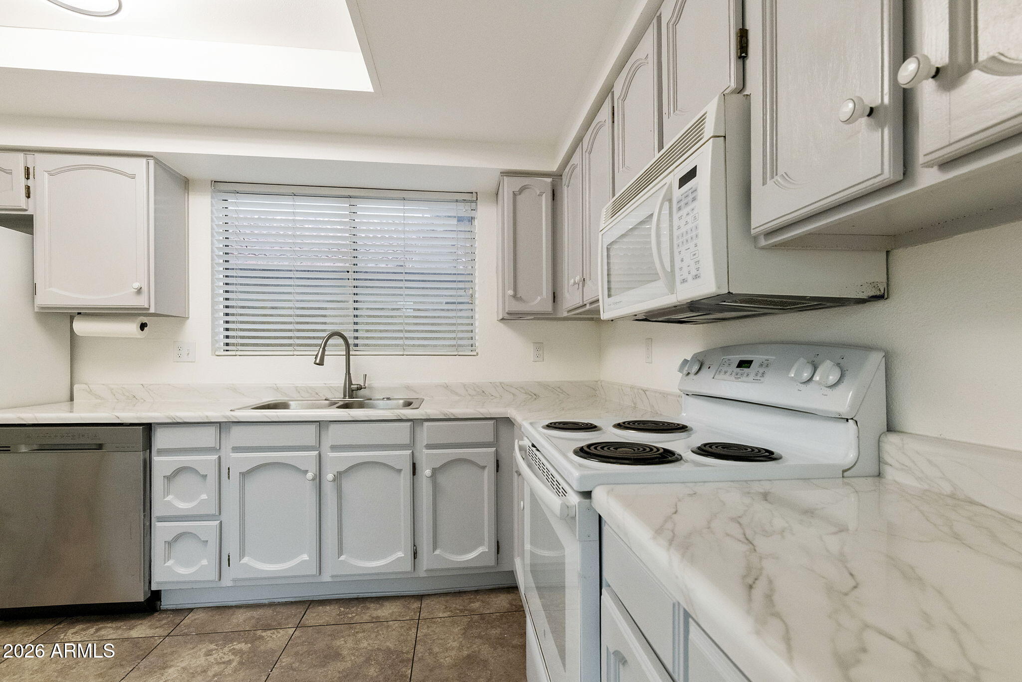 2307 W ORCHID Lane