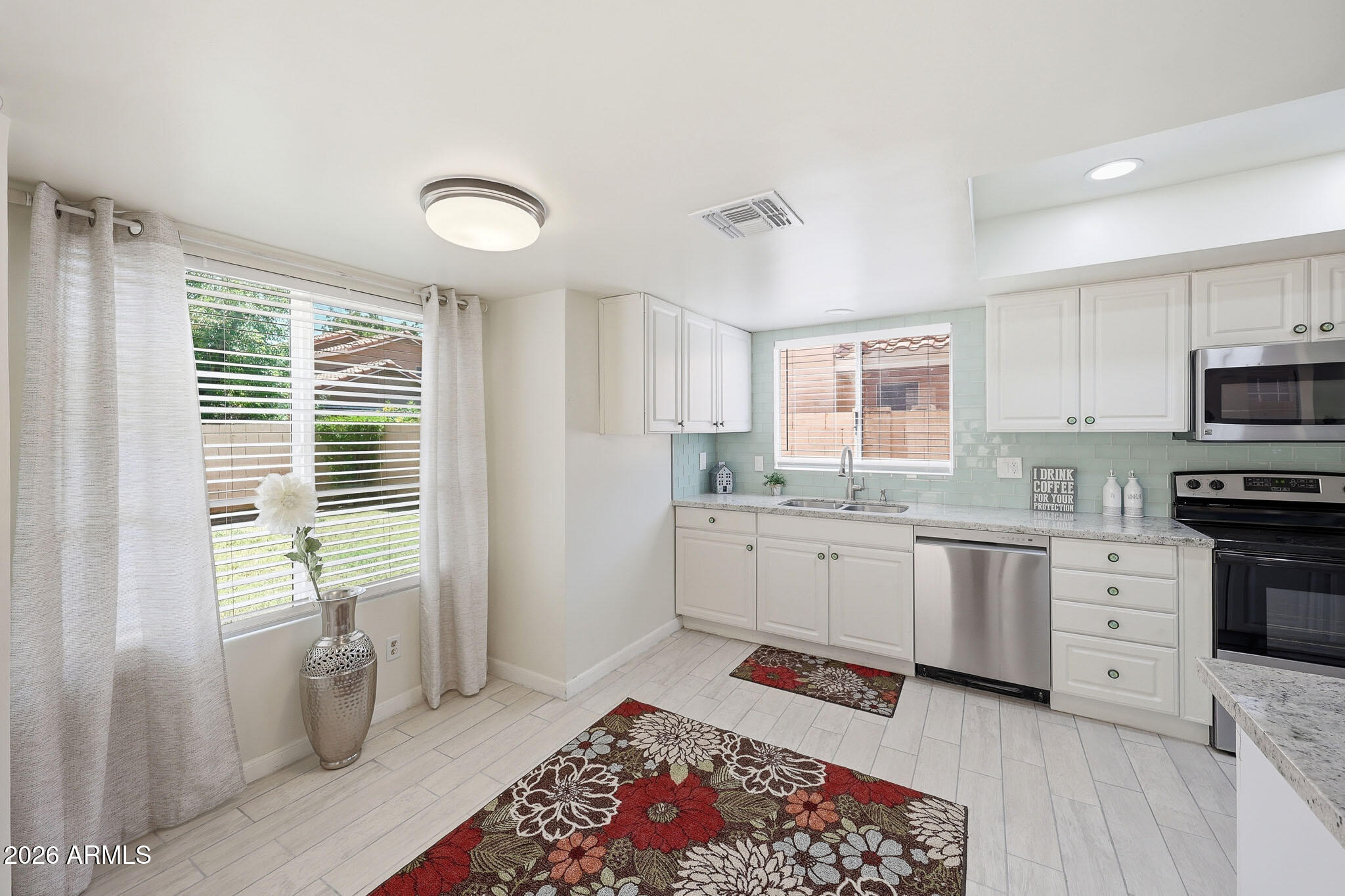 GARDEN POINT LOT 1-71 74-155 TR A B - Residential