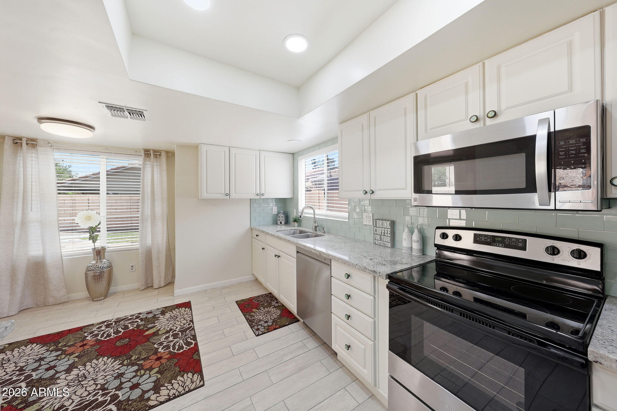 GARDEN POINT LOT 1-71 74-155 TR A B - Residential