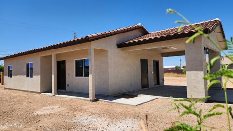 A home in Eloy