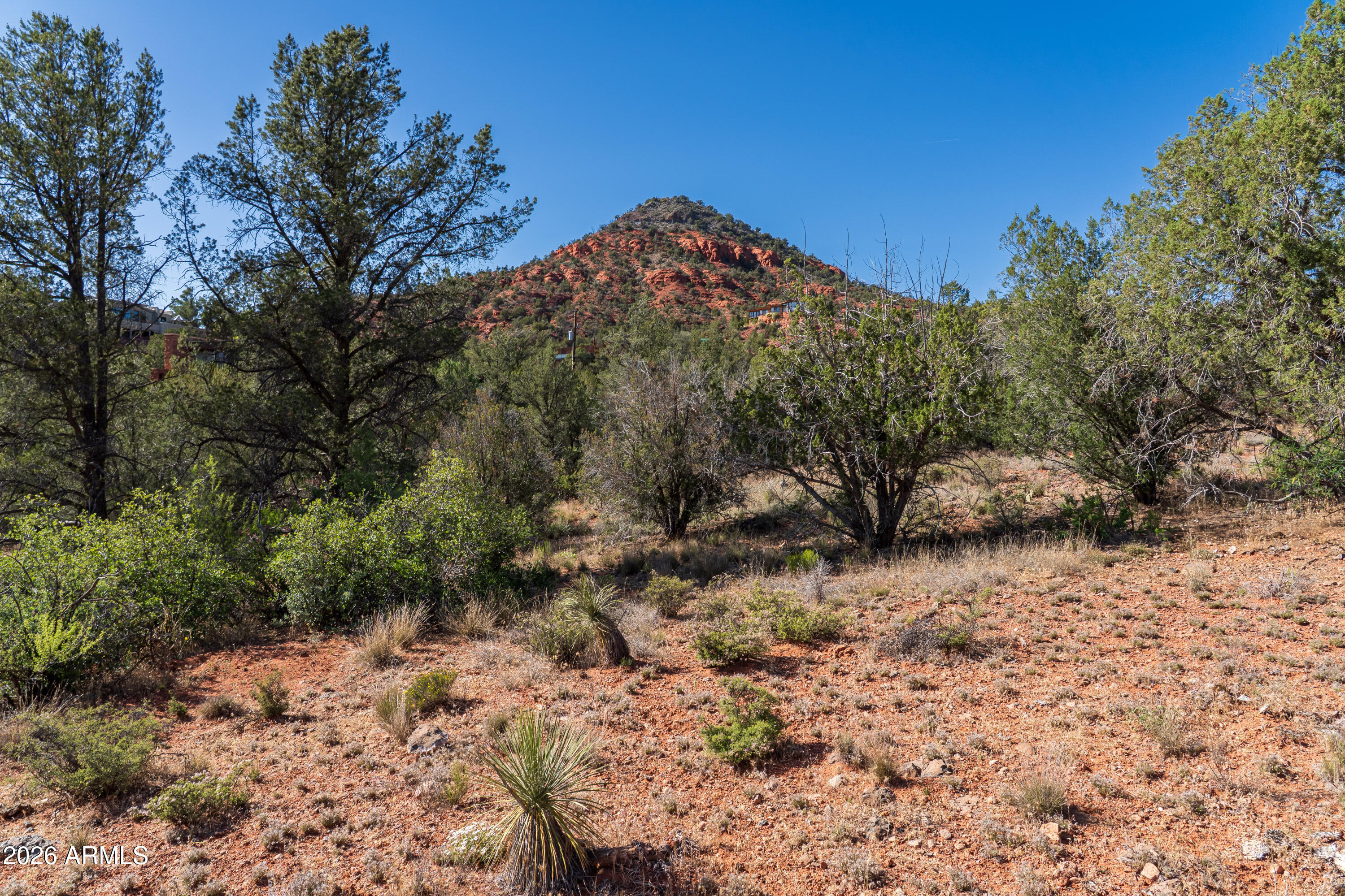 EAST CUP OF GOLD ESTATES - Land