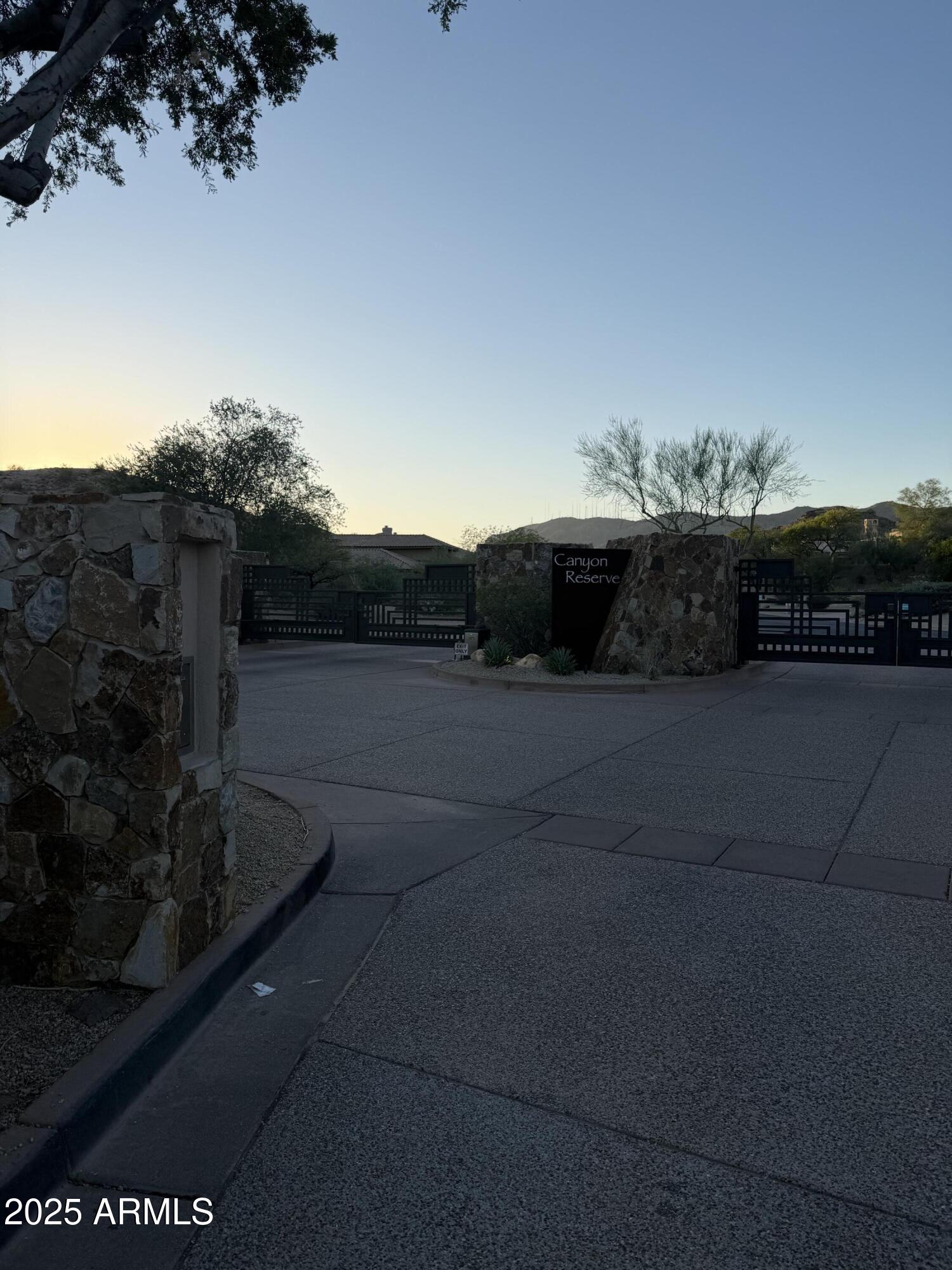 14012 S CANYON Drive 20