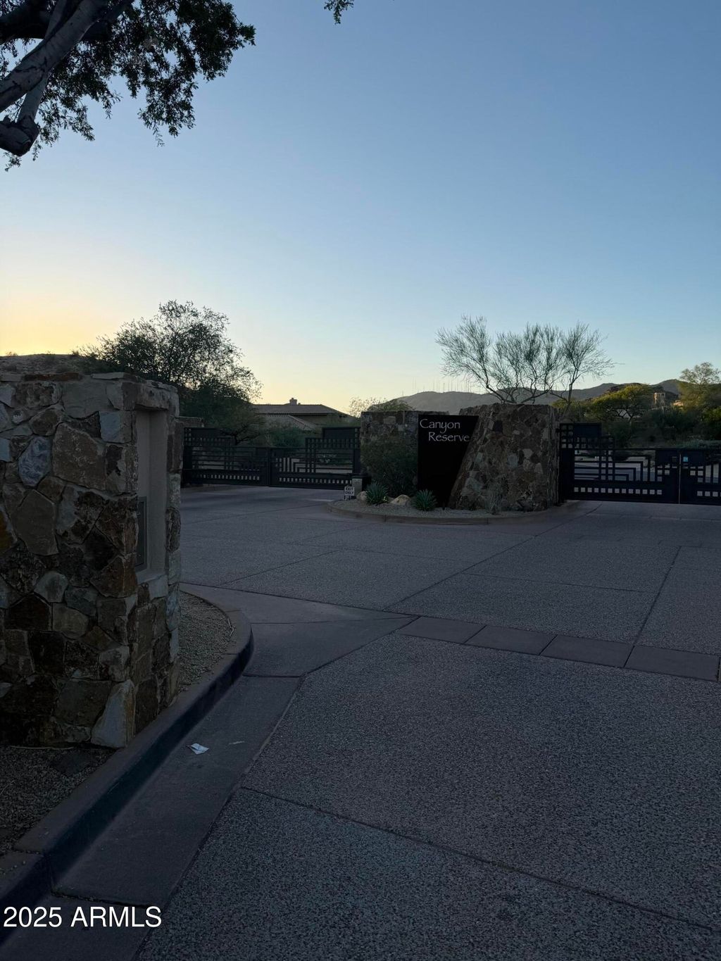 Photo of 14012 S Canyon Drive #20, Phoenix, AZ 85048 (MLS # 6930404)