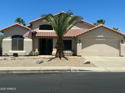 7326 W DREYFUS Drive Peoria AZ 85381
